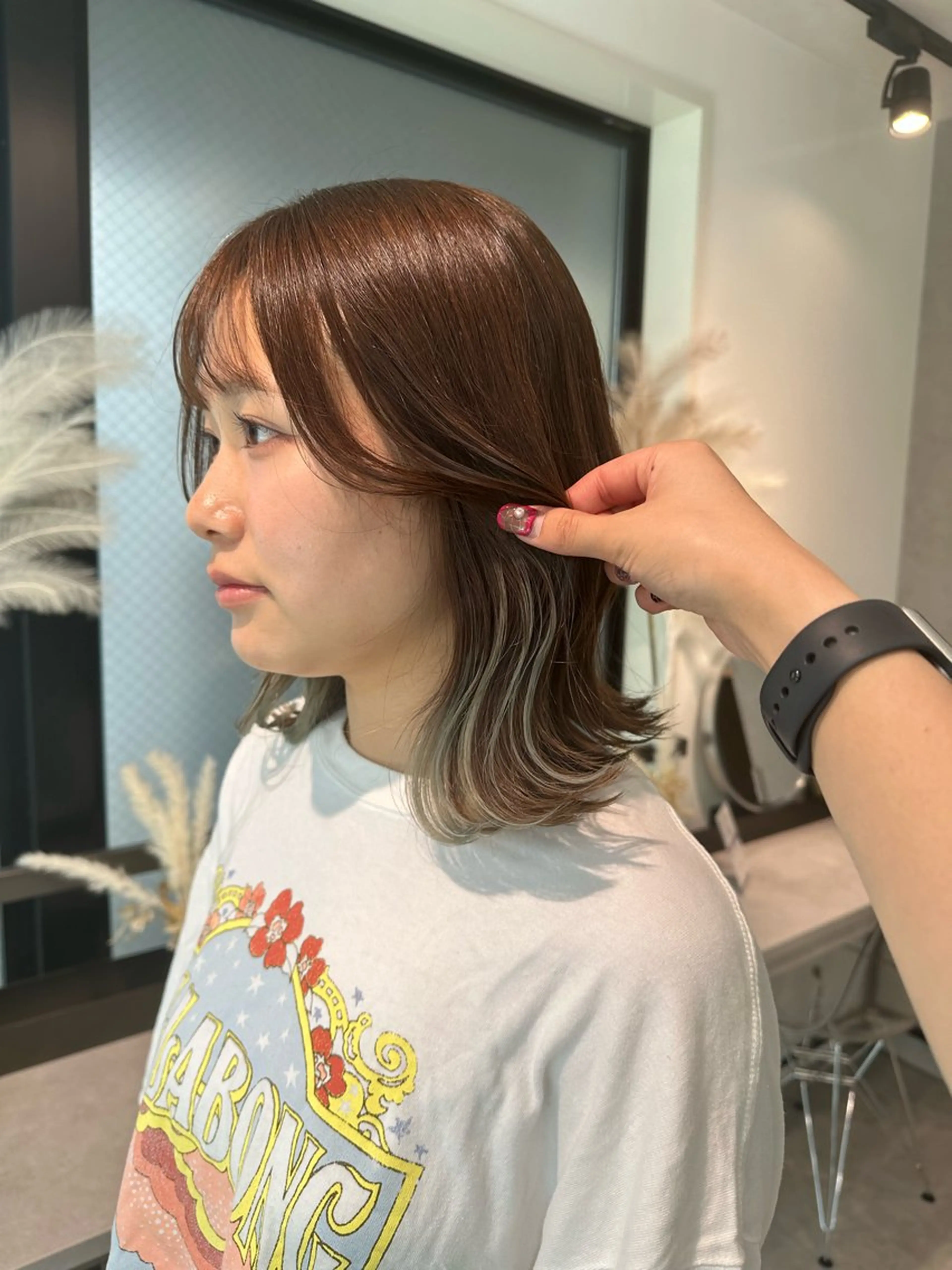 ミディアム カラー ヘアアレンジ ブリーチ/ハイトーン 艶カラー/ユリナのヘアスタイル