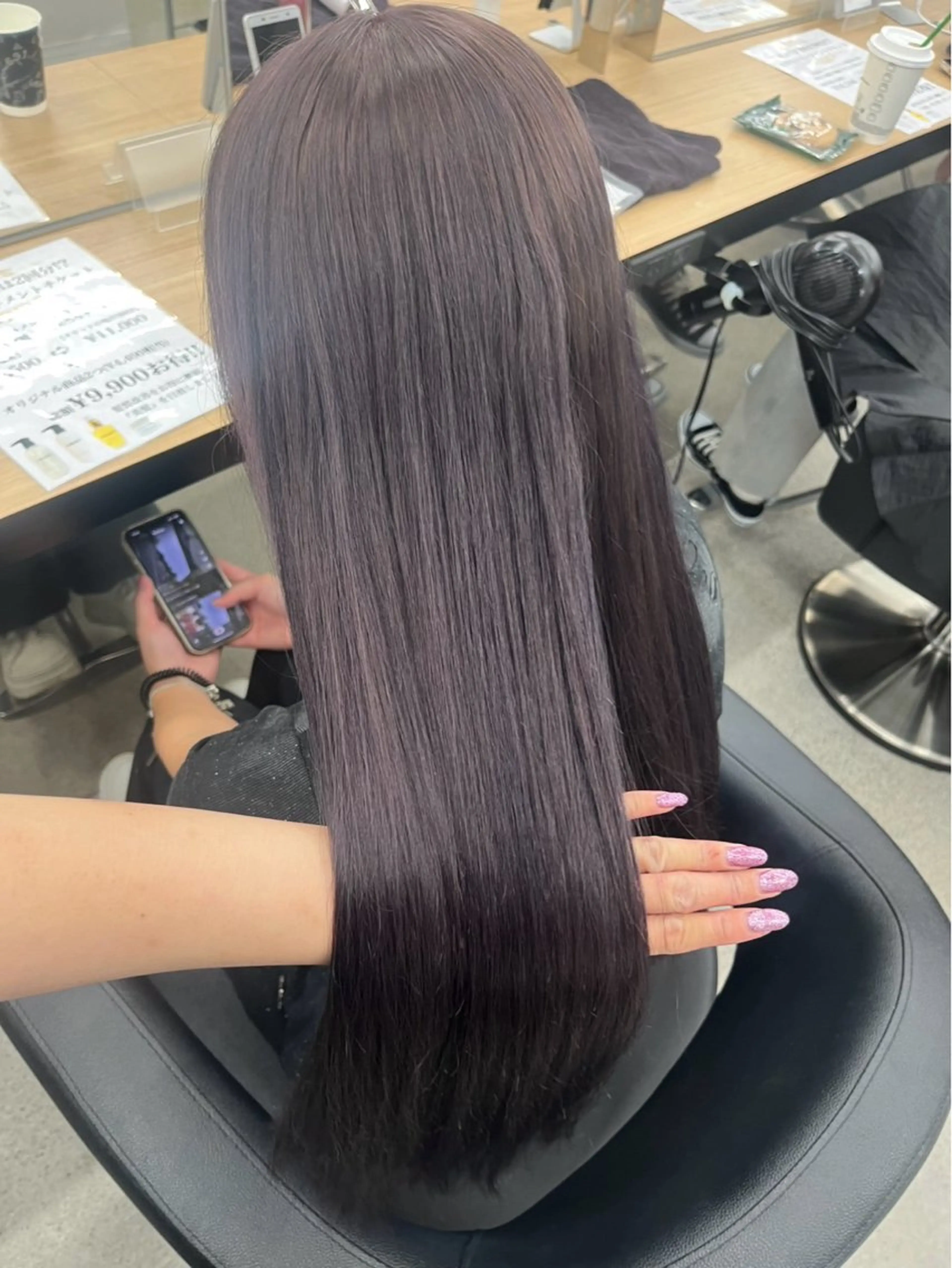 ロング miku/ラベンダー 透明感カラー🪻❤︎のヘアスタイル