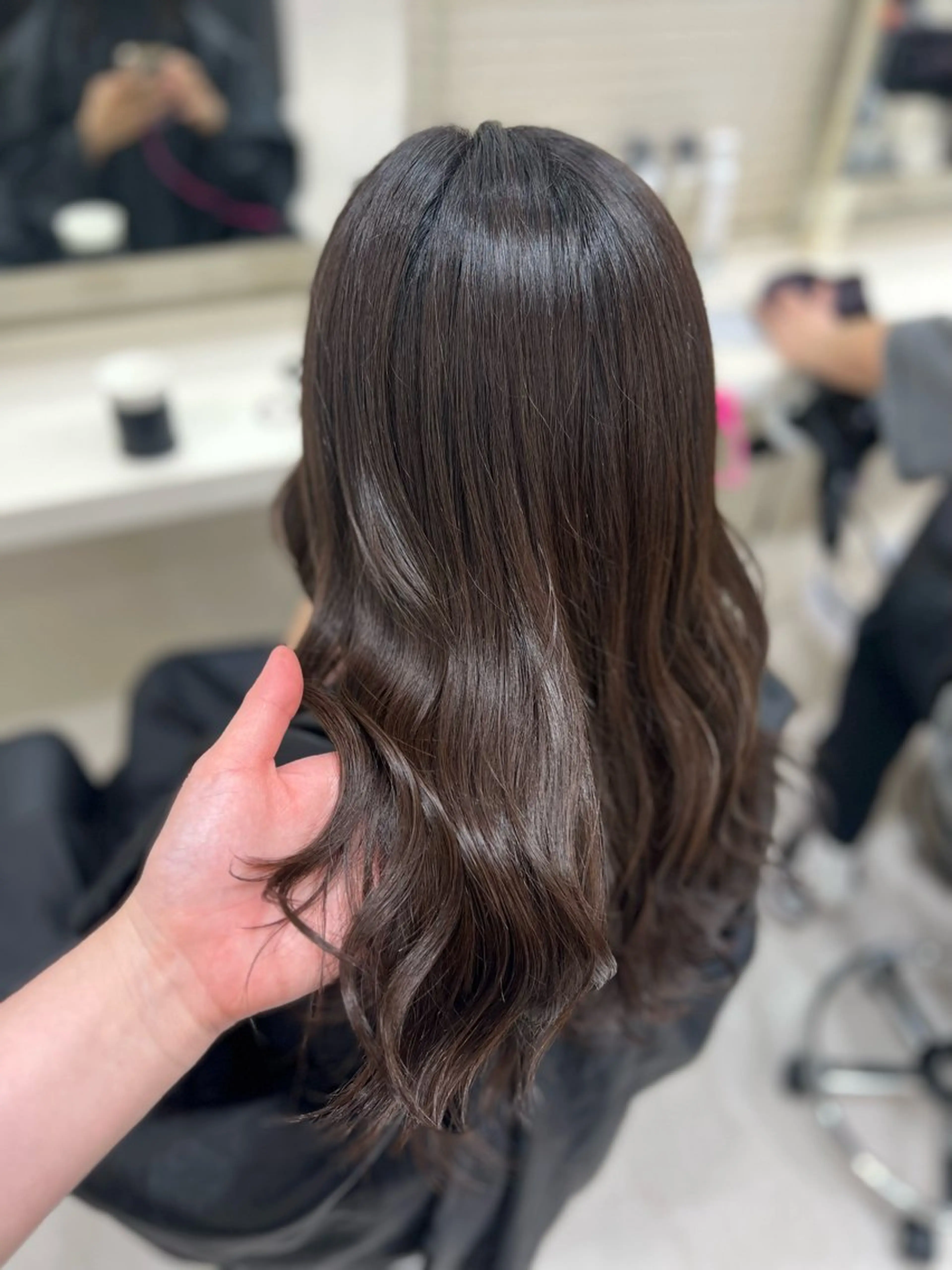 セミロング カラー ヘアアレンジ 韓国レイヤー＆ピンク 艶髪🩶maikoのヘアスタイル