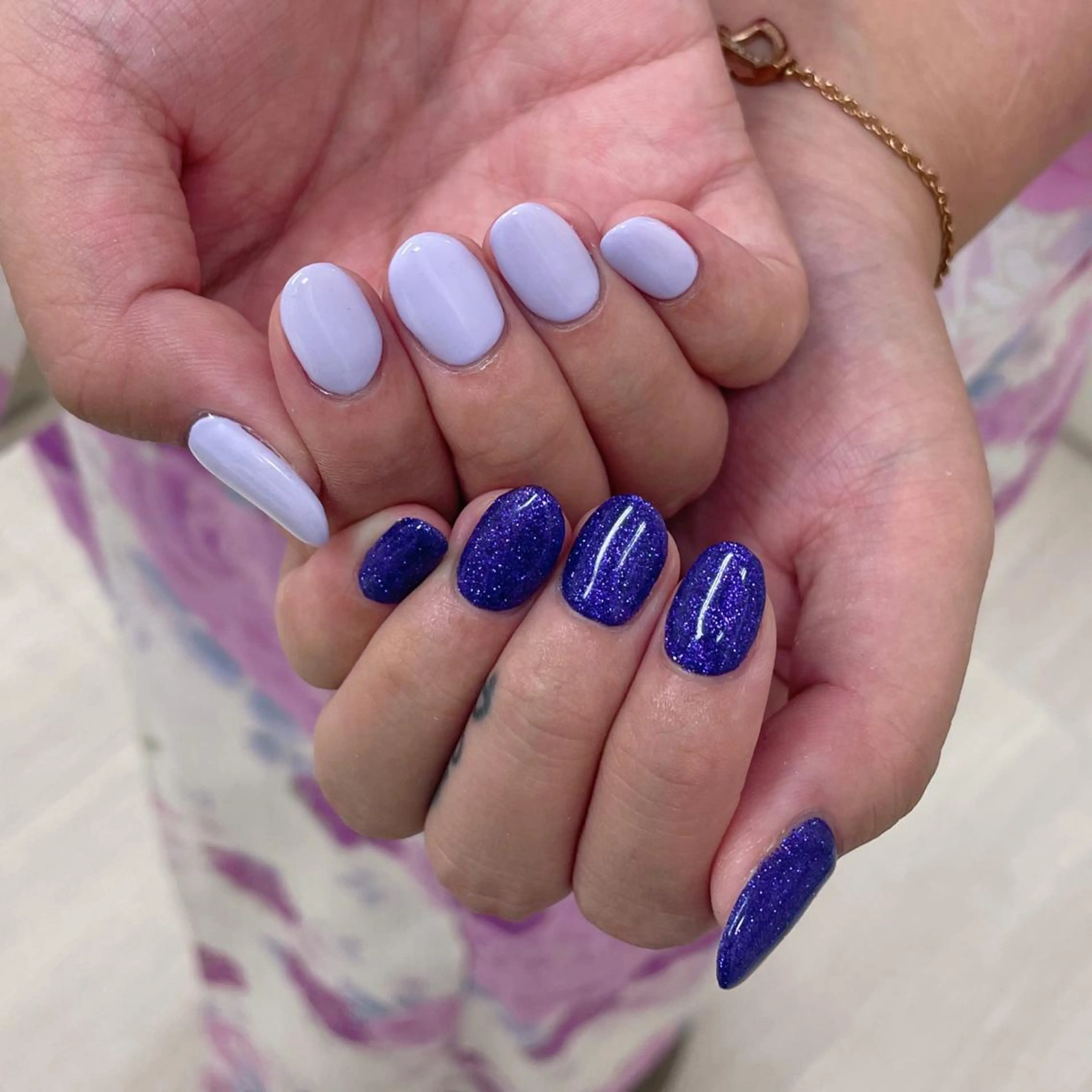 当店のオフあり☆ジェルワンカラー 2色までOK ☆(フラッシュ、マグネットネイルは6500円)の写真