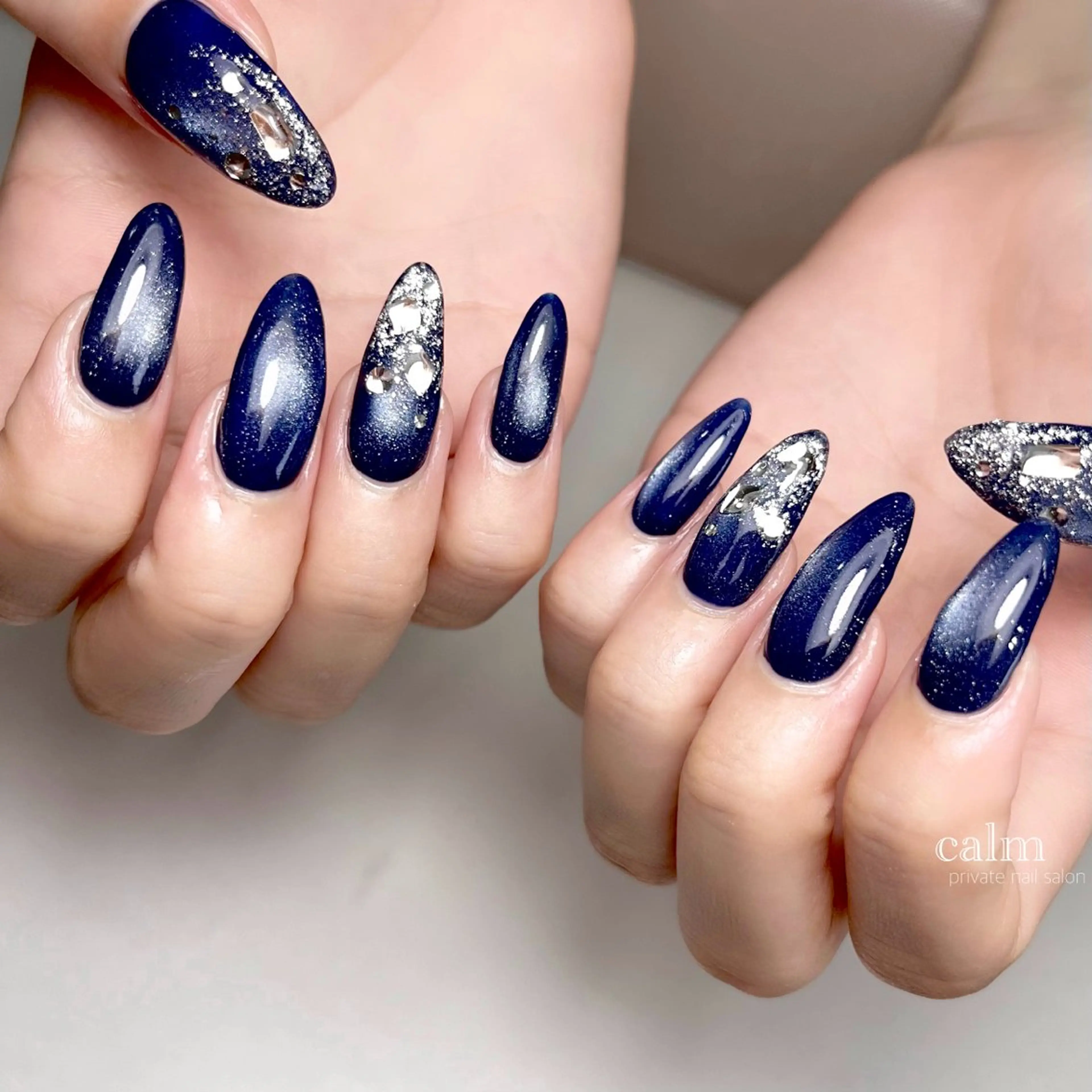 ネイル ハンドネイル calm 〔ｶｰﾑ〕のネイルデザイン