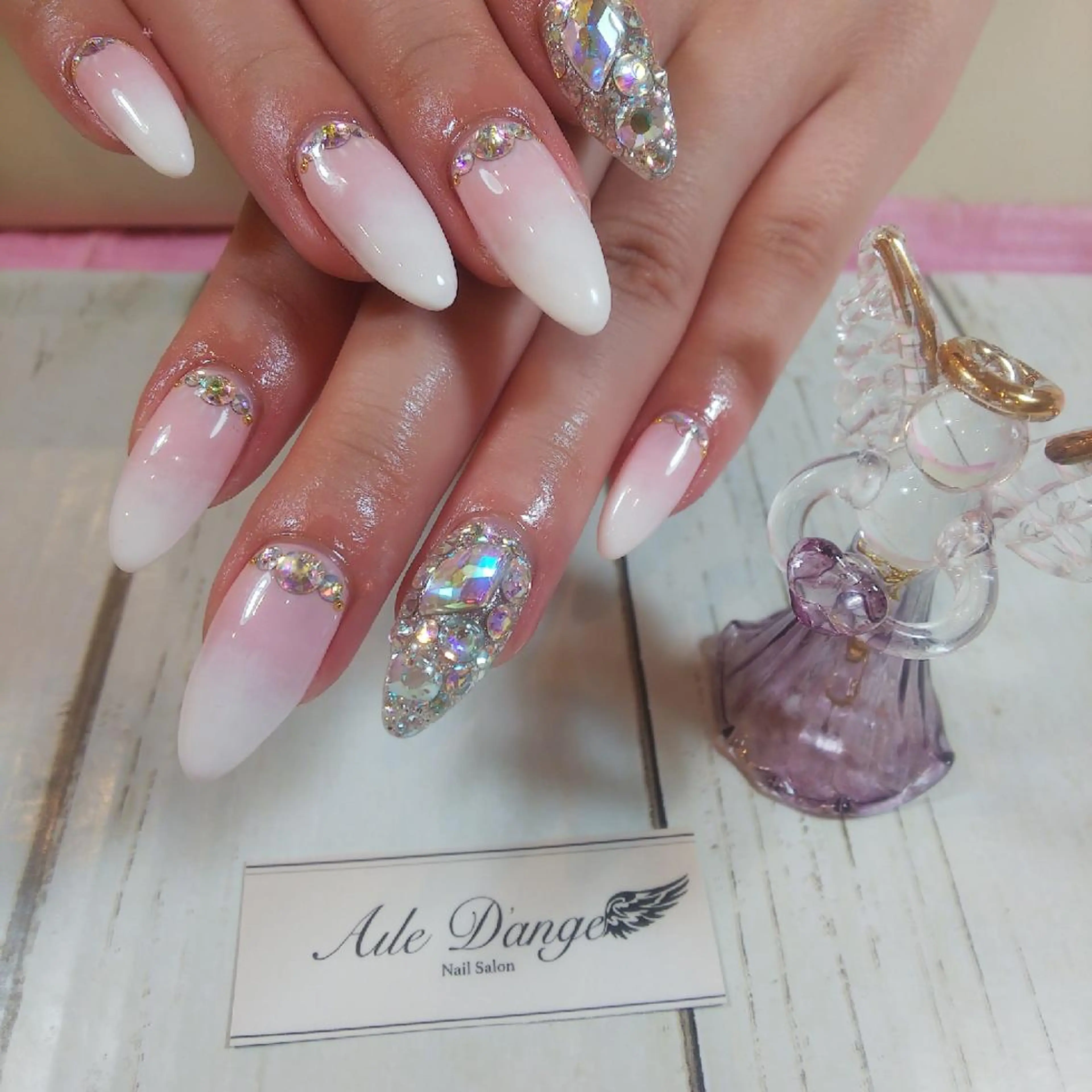 ネイル AileD'ange所属・M, masakiのネイルデザイン