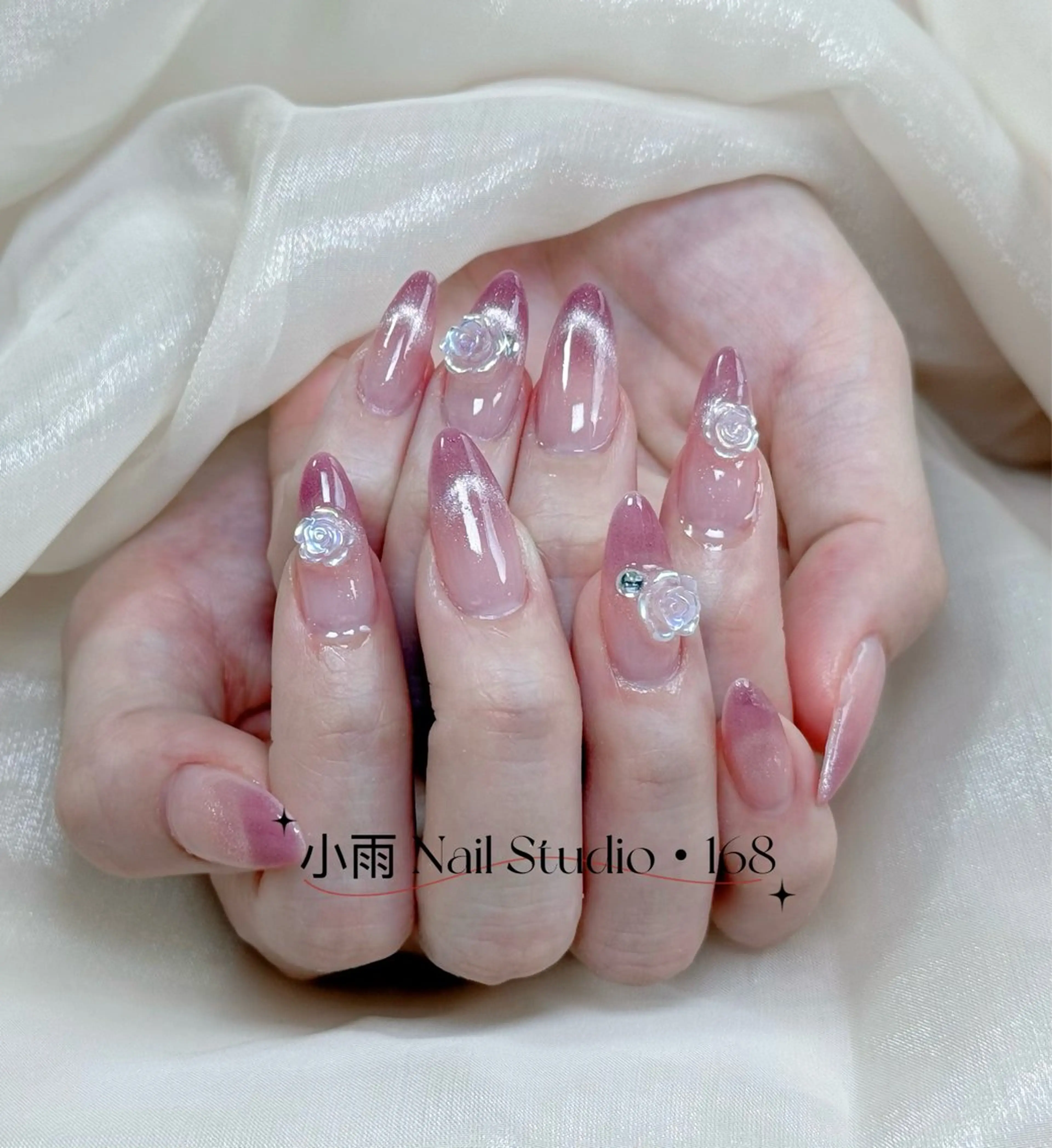 ネイル 小雨 Nail Studio・168のネイルデザイン