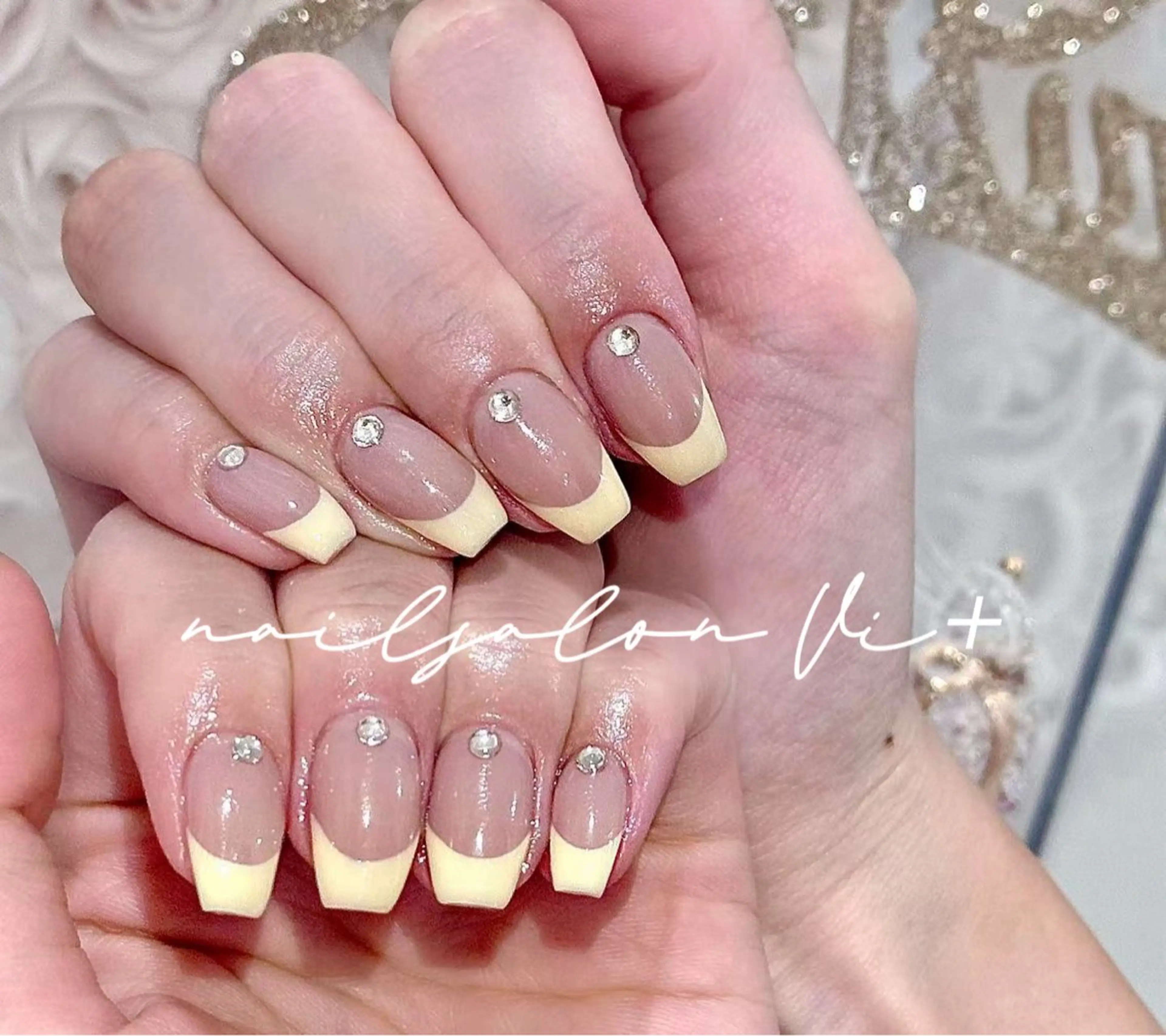 ネイル ハンドネイル ✨Nailsalon Vi+✨のネイルデザイン