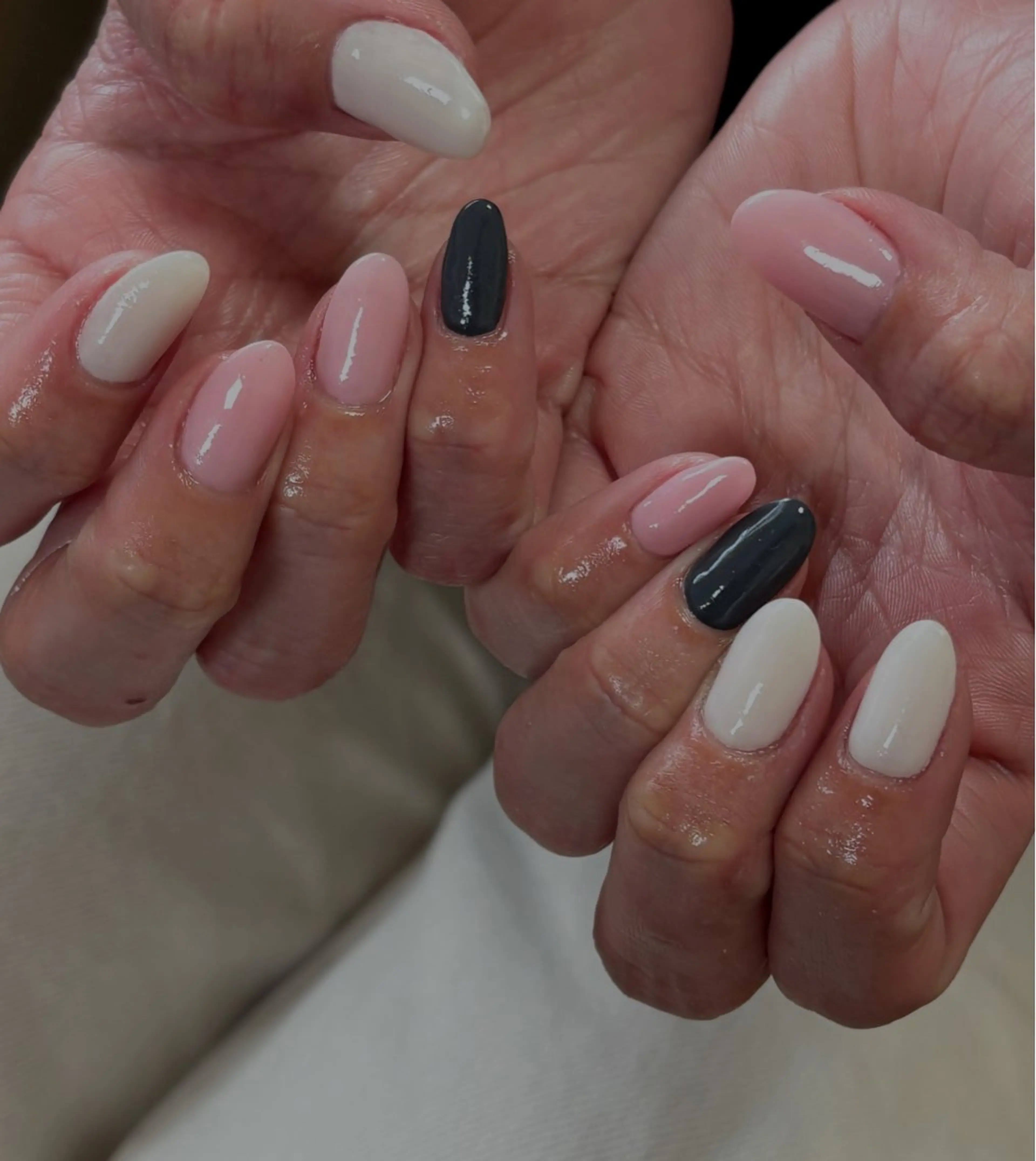 ネイル ジェルネイル キラキラネイル ニュアンスネイル オフィスネイル ワンカラーネイル ハンドネイル tamu nail 　金町のネイルデザイン