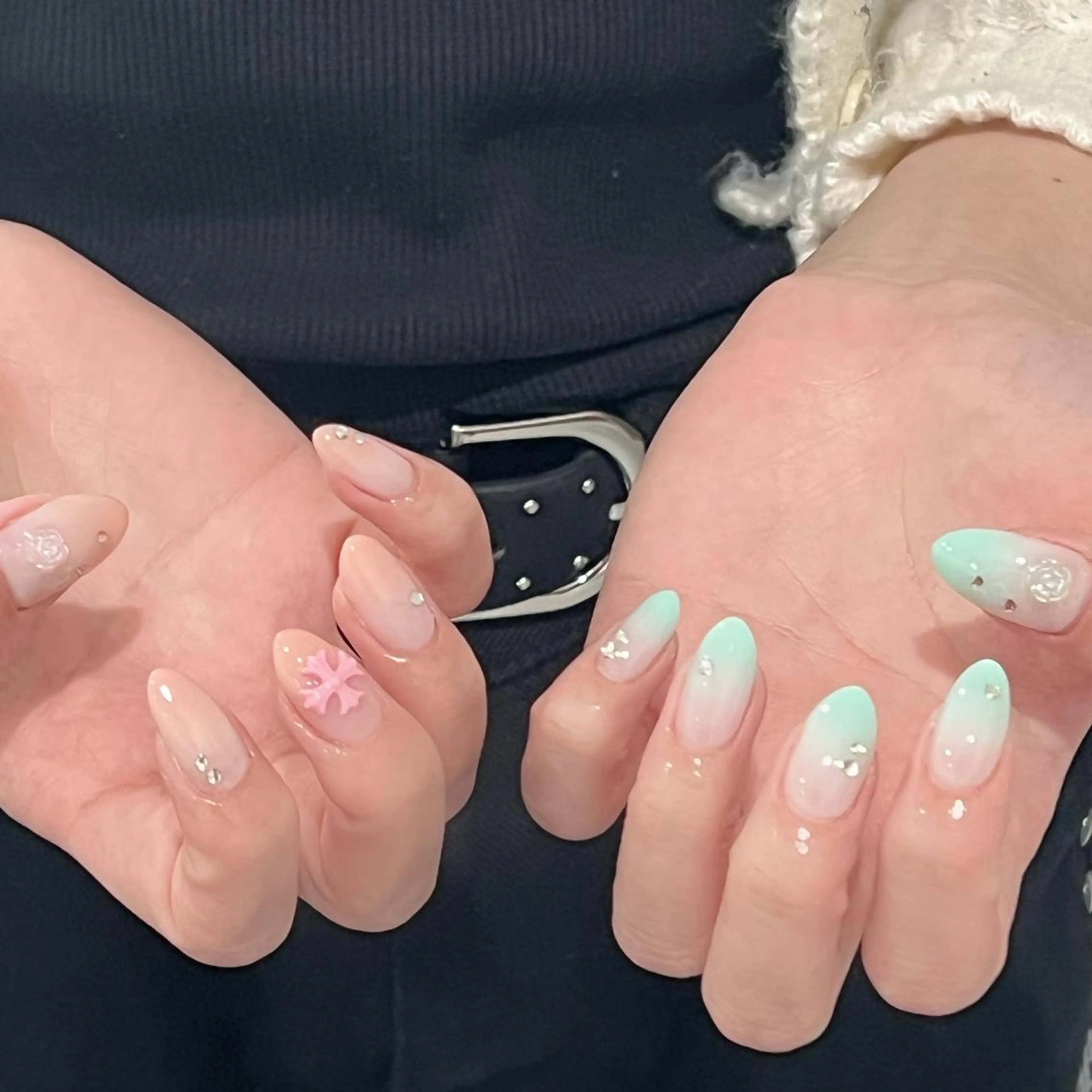 🎀自爪🎀90分やり放題＋小物パーツ付け放題　オフありの写真