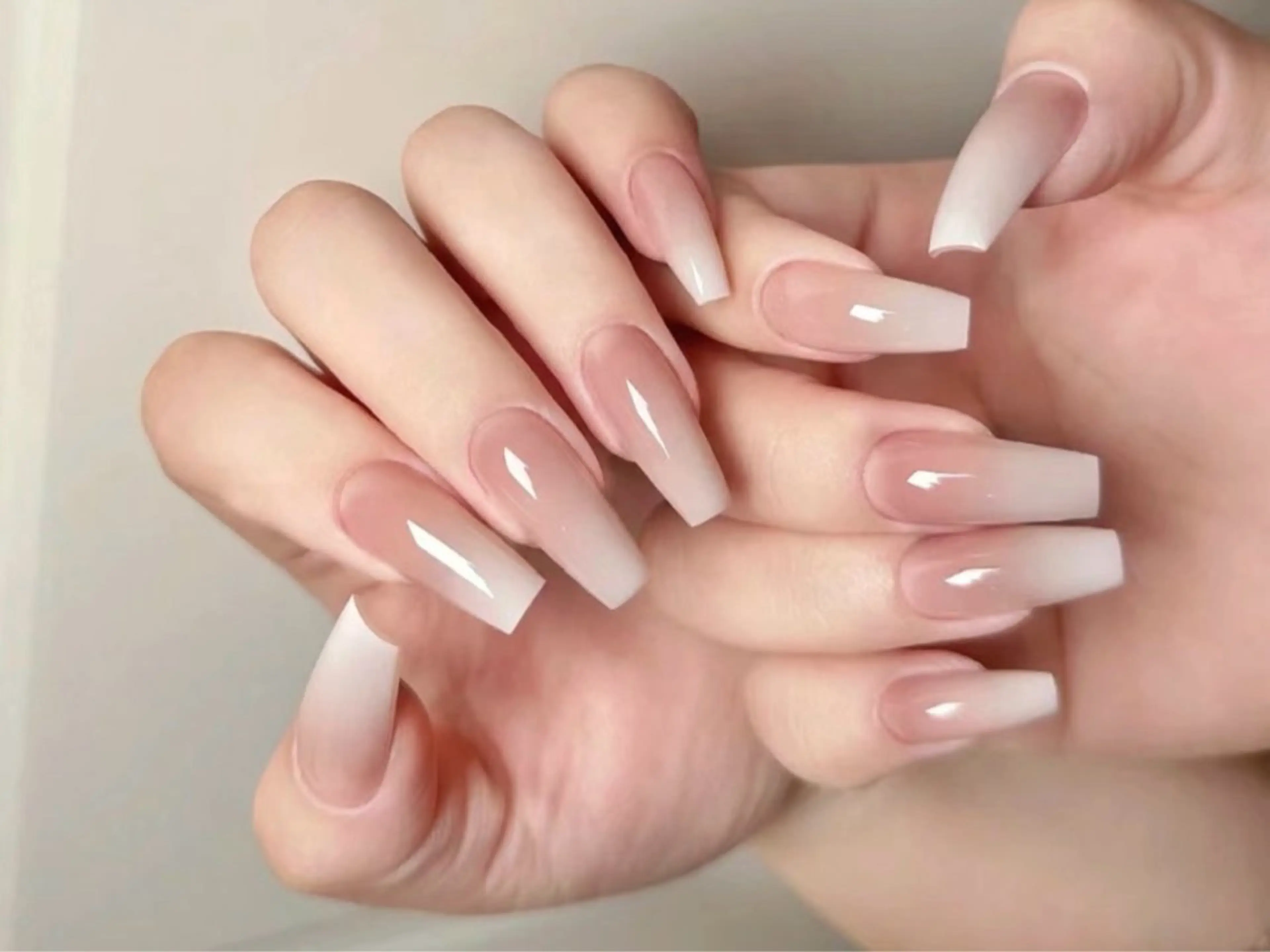 ネイル One Plus Nail Salonのネイルデザイン