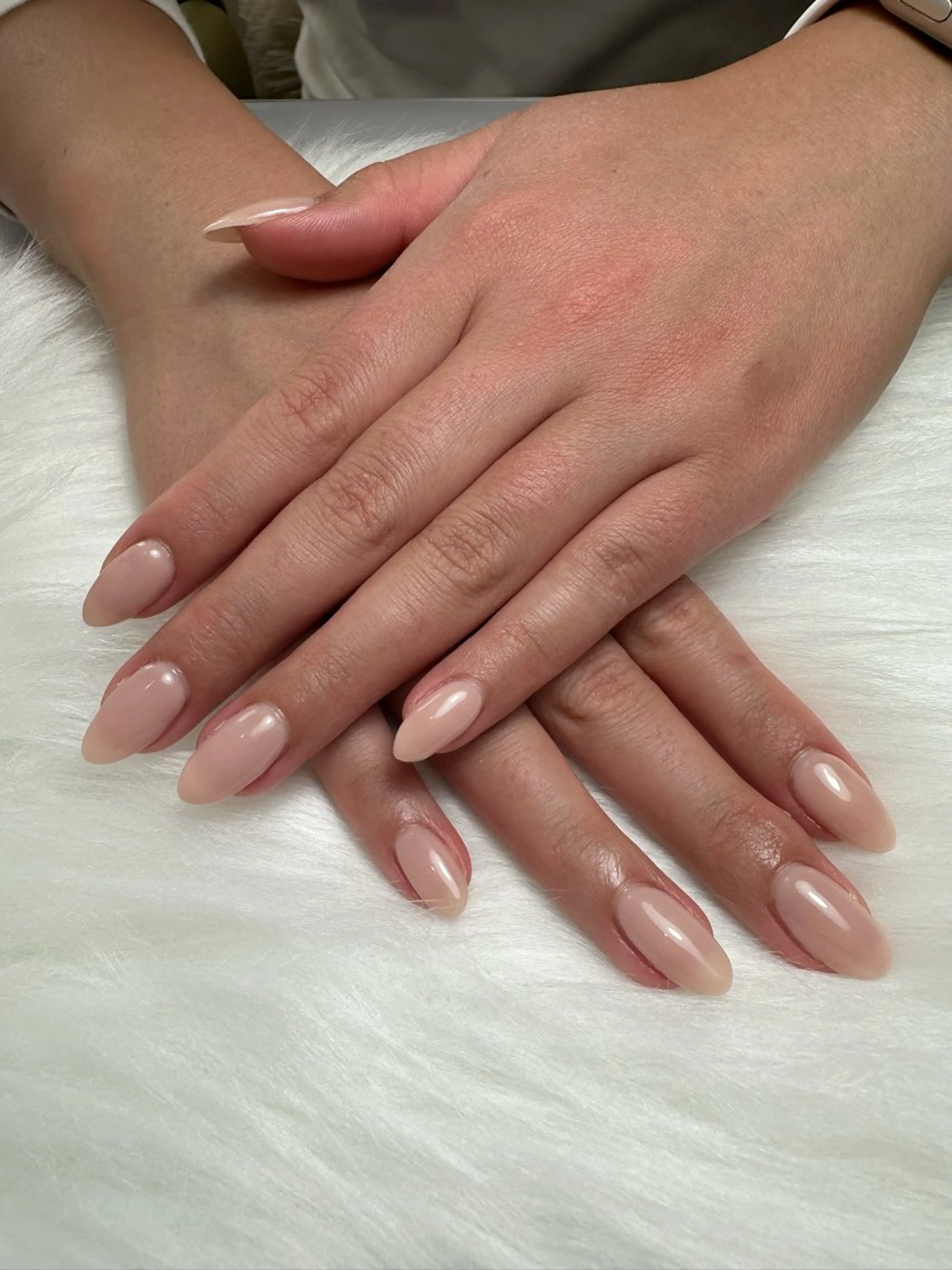 ネイル ワンカラーネイル ハンドネイル 小澤 瑠菜のネイルデザイン