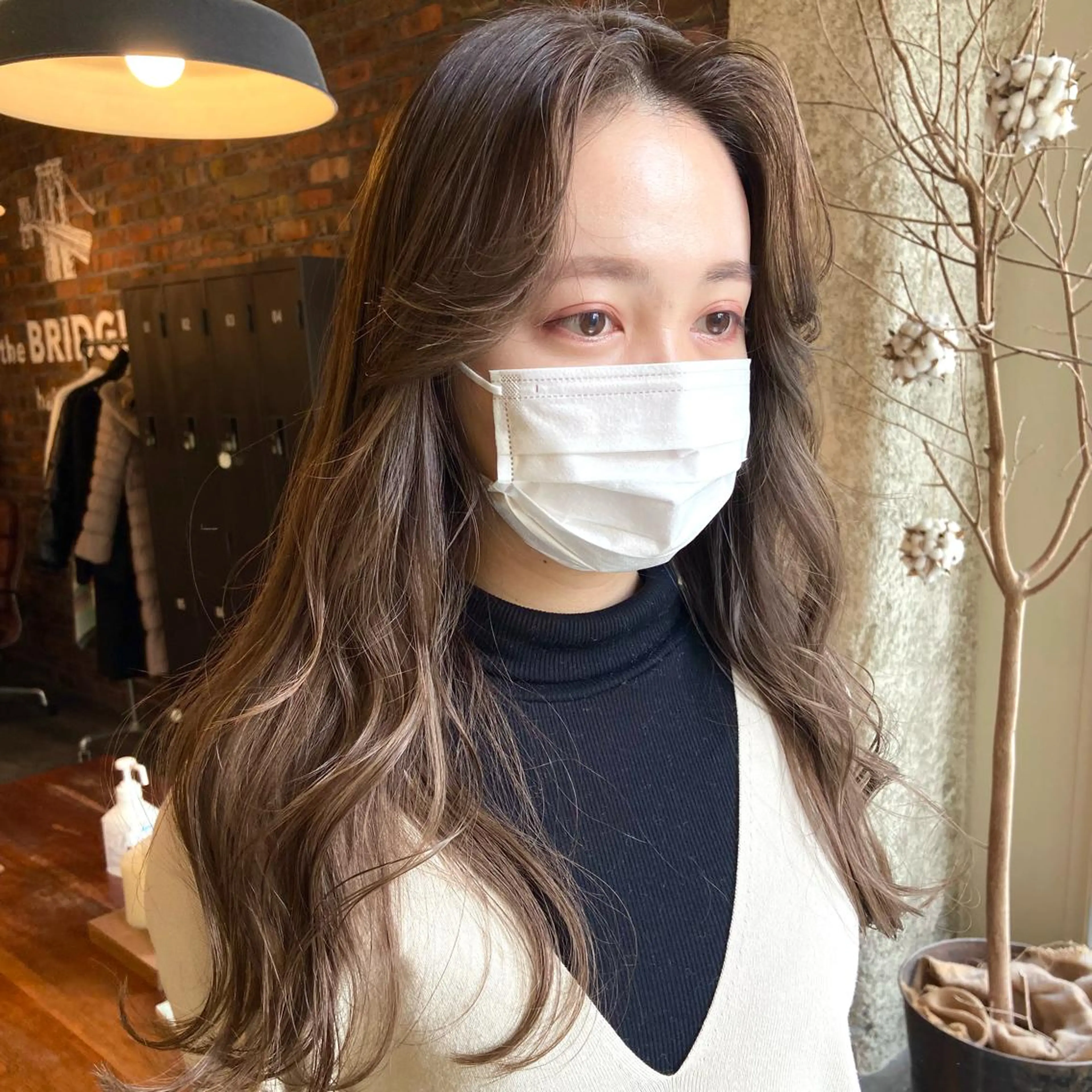 ロング ヘアカラー トリートメント benji名駅店所属・透け感カラー/ momo🦕🌱のヘアスタイル