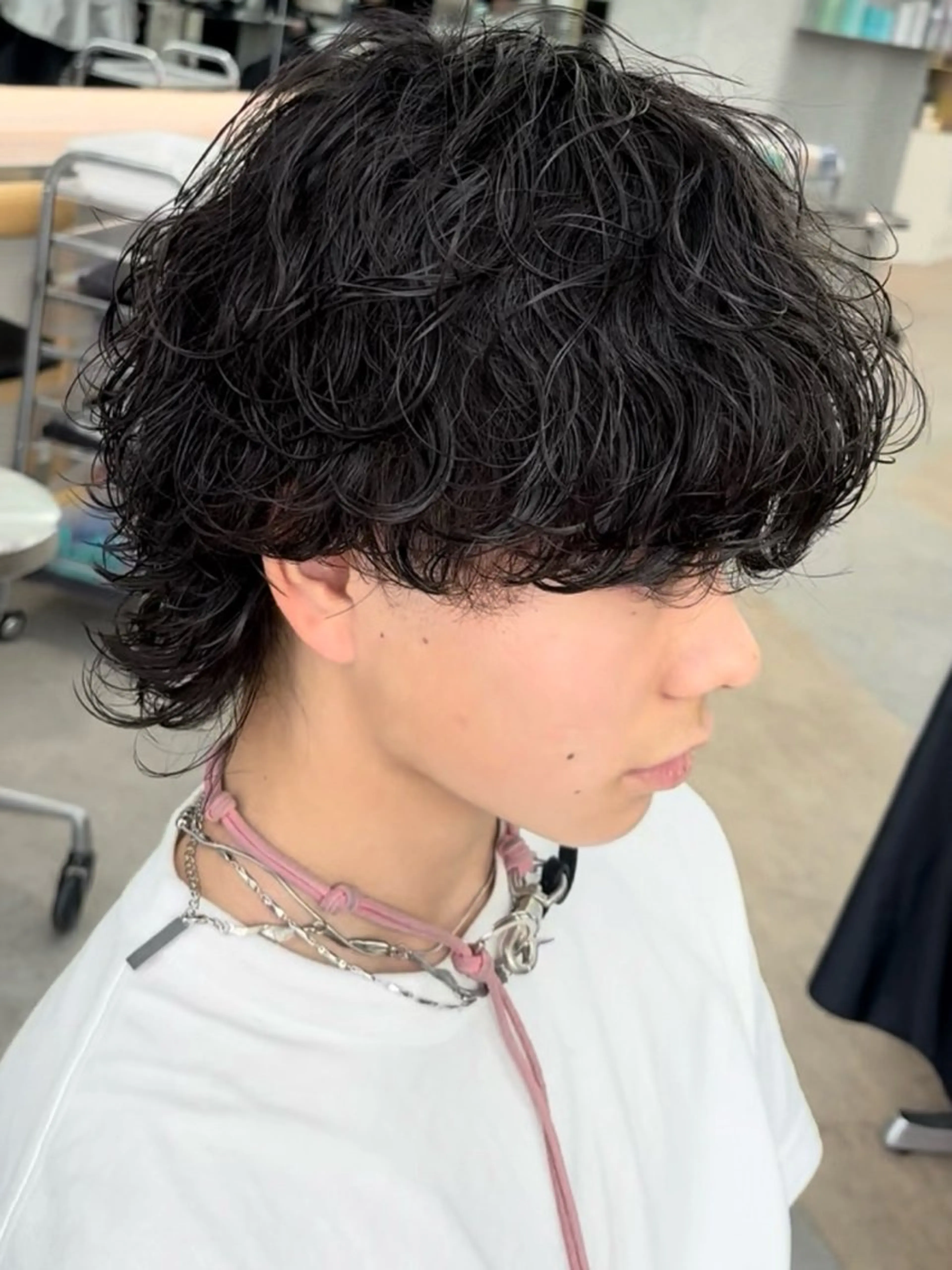 パーマ メンズ メンズパーマ 波巻きパーマ メンズウルフカット ウルフカット メンズパーマ特化 sayoのヘアスタイル