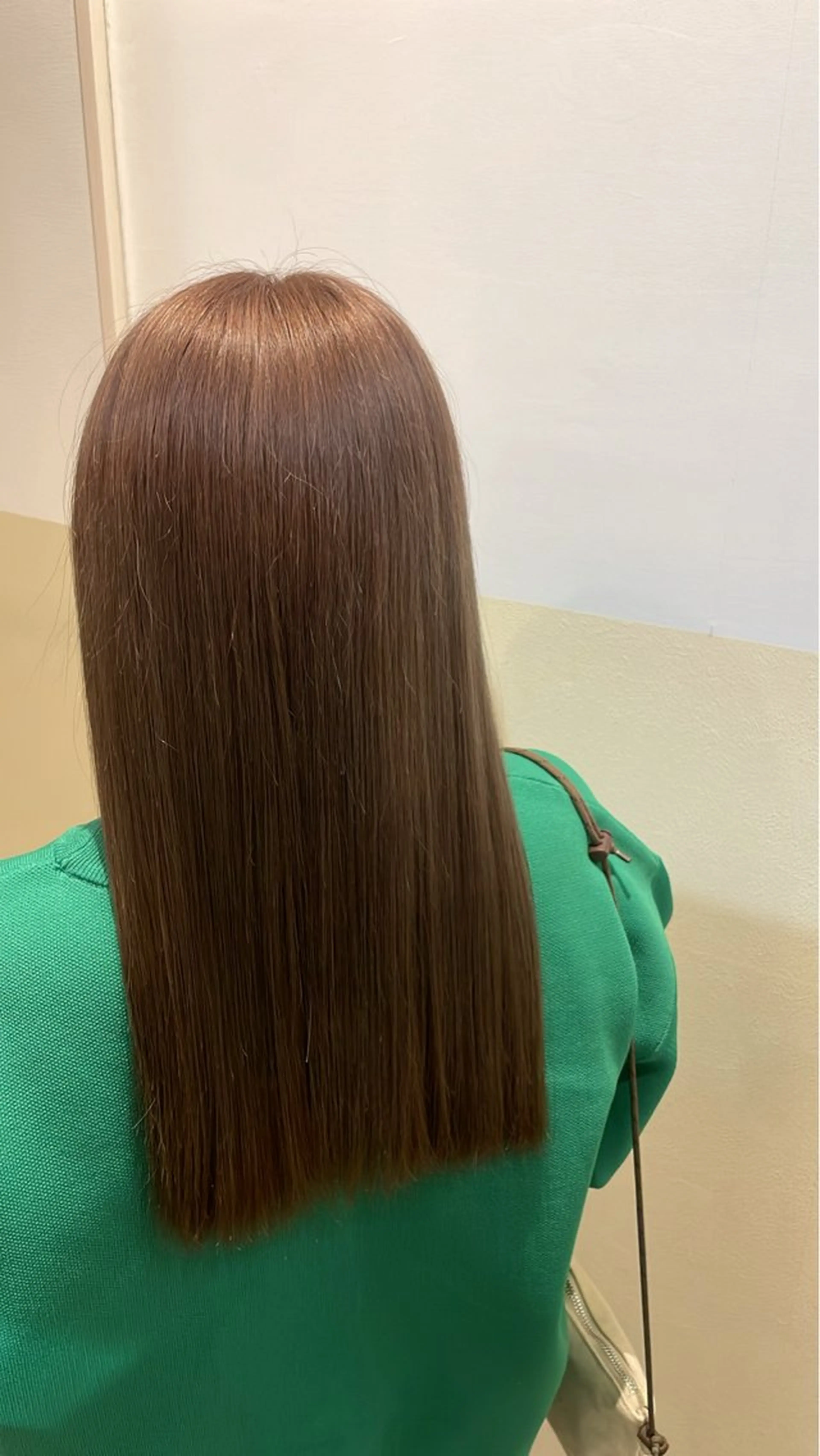カラー EARTH✂️ 榎谷吏織のヘアスタイル