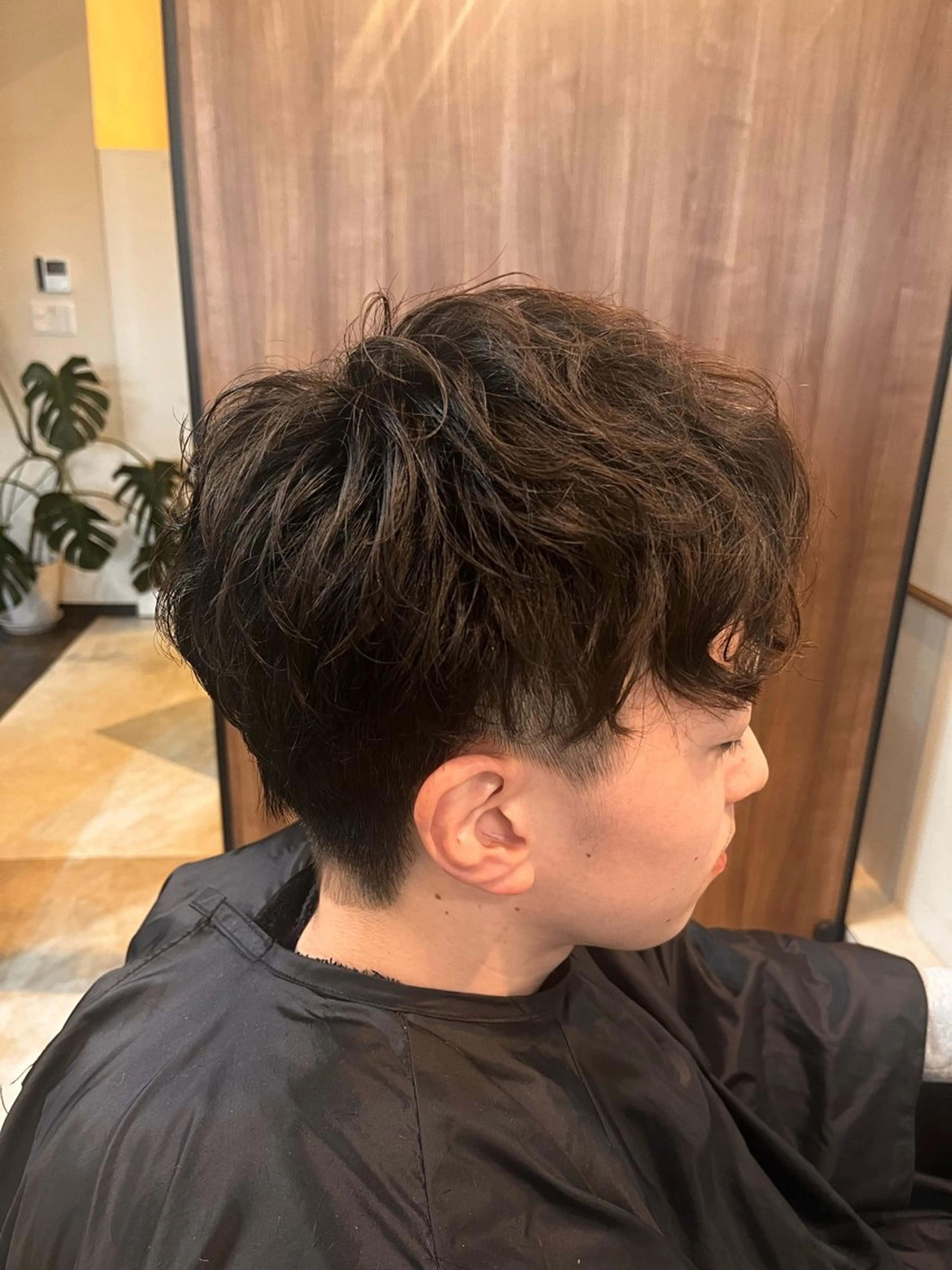 パーマ メンズ メンズパーマ シャドーパーマ 大石 藍のヘアスタイル