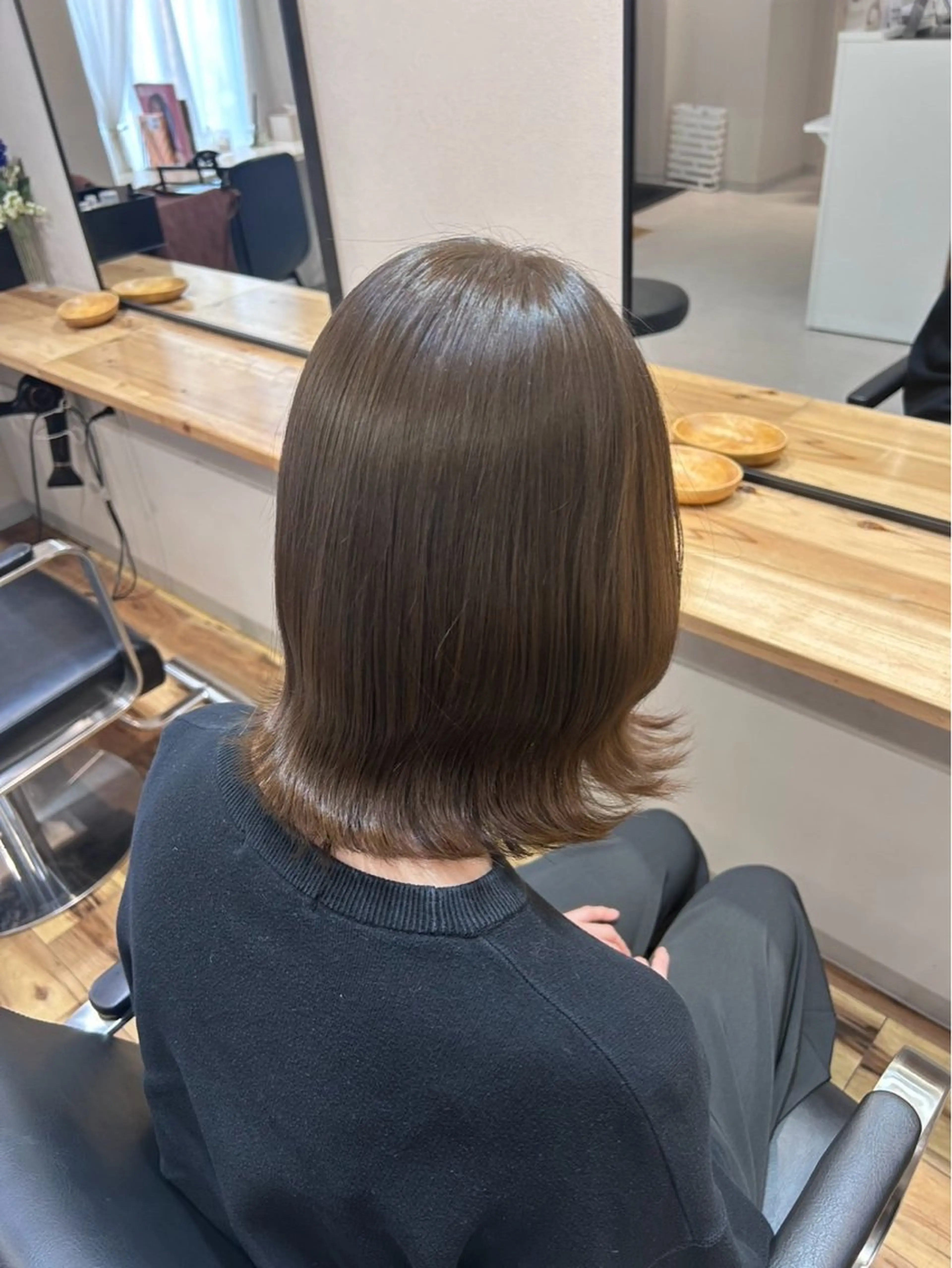 ショート ヘアカラー 小林 龍斗のヘアスタイル