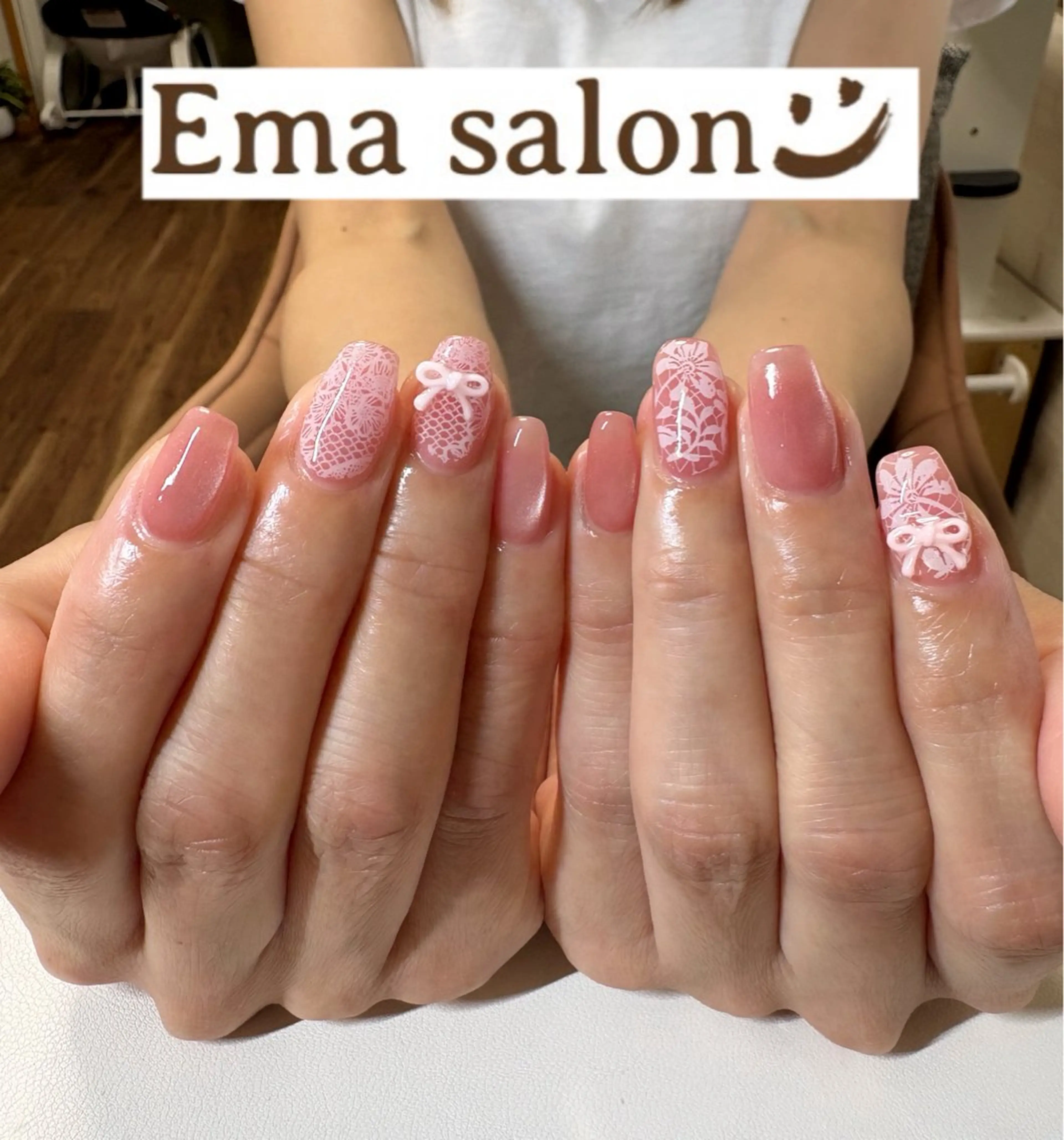 ネイル レース 持ち込み ピンク ハンドネイル Ema salon hiromiのネイルデザイン