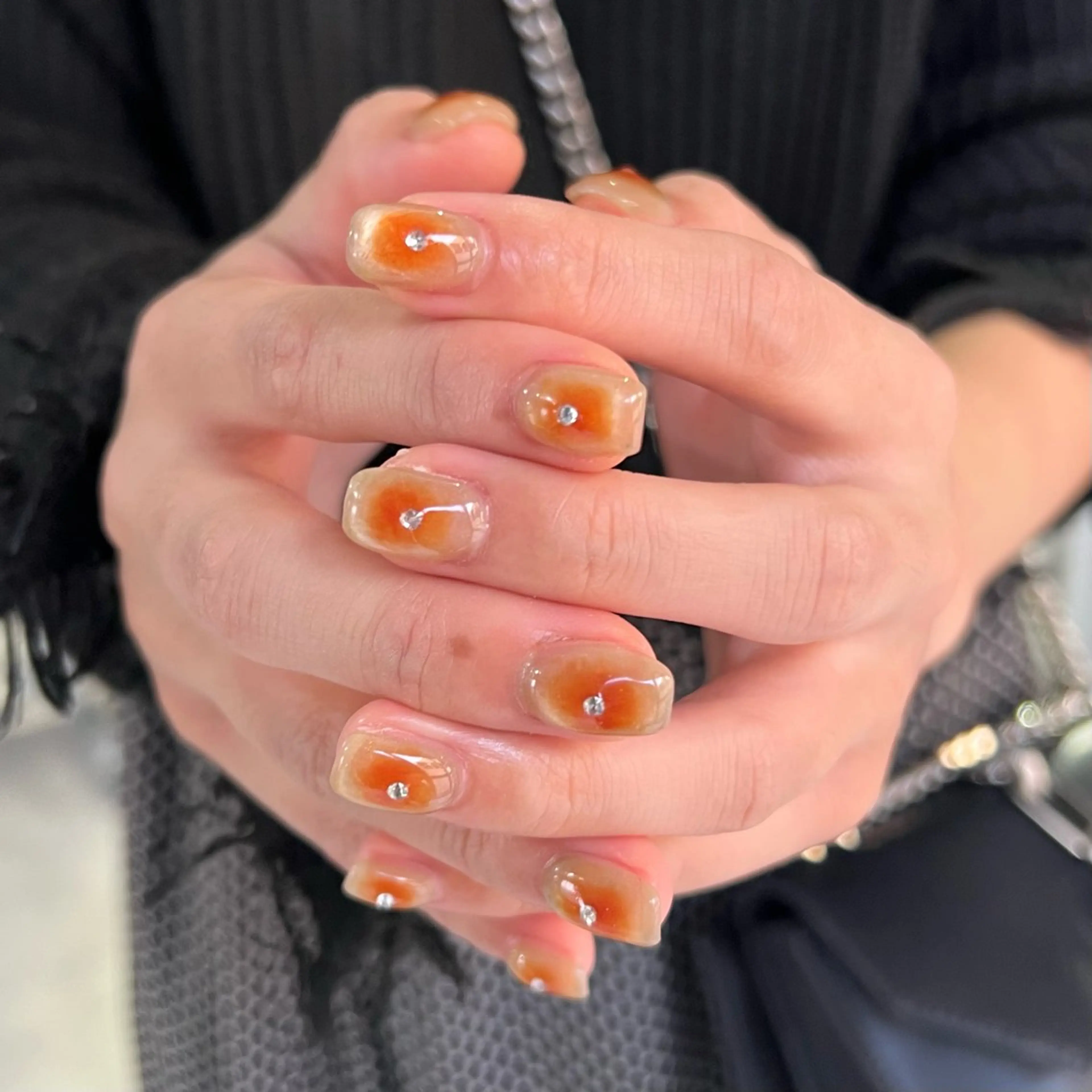 ネイル ハンドネイル Hata nail 🎀個性派ニュアンスのネイルデザイン