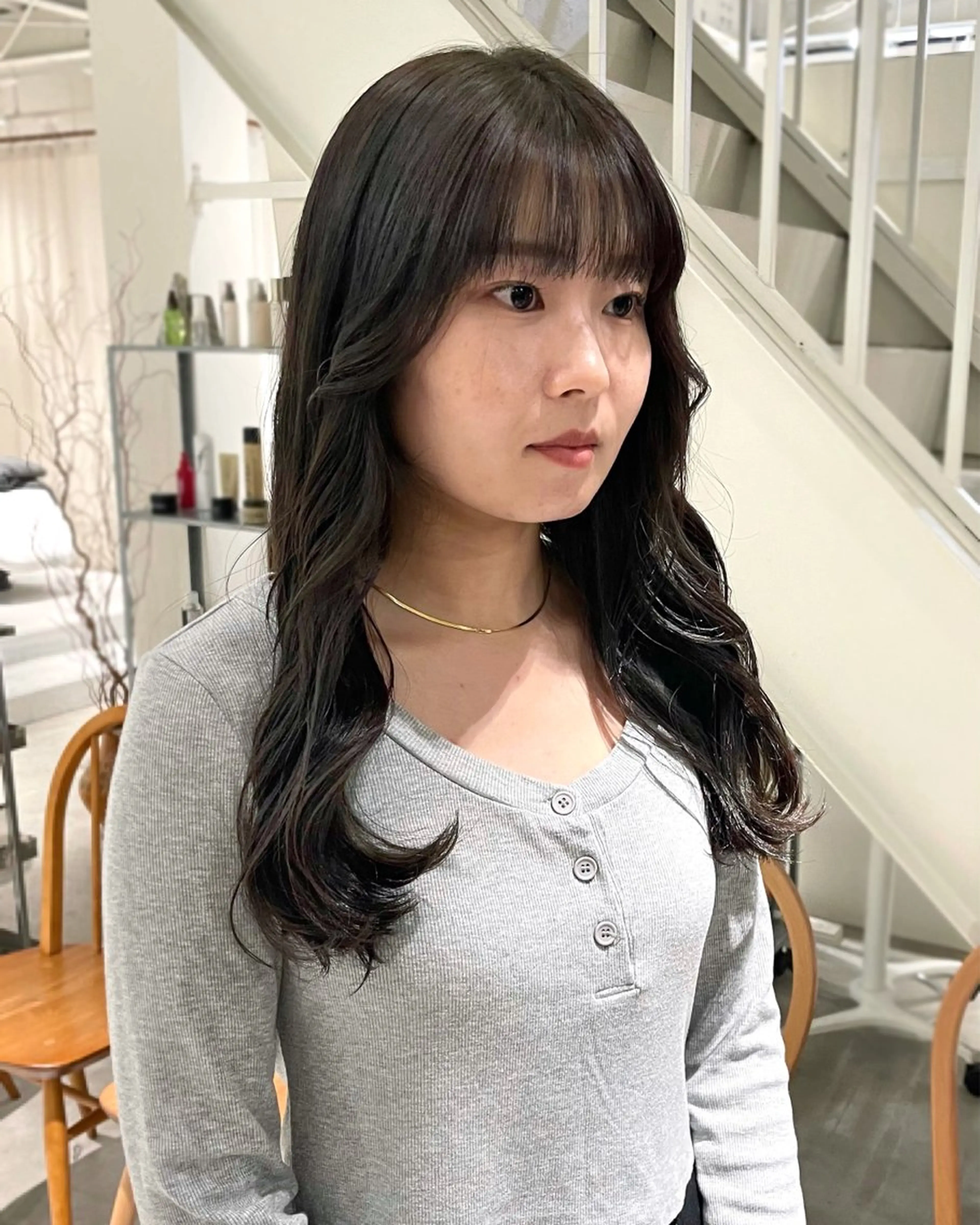 ロング カラー カット ヘアカラー 林 千聖のヘアスタイル