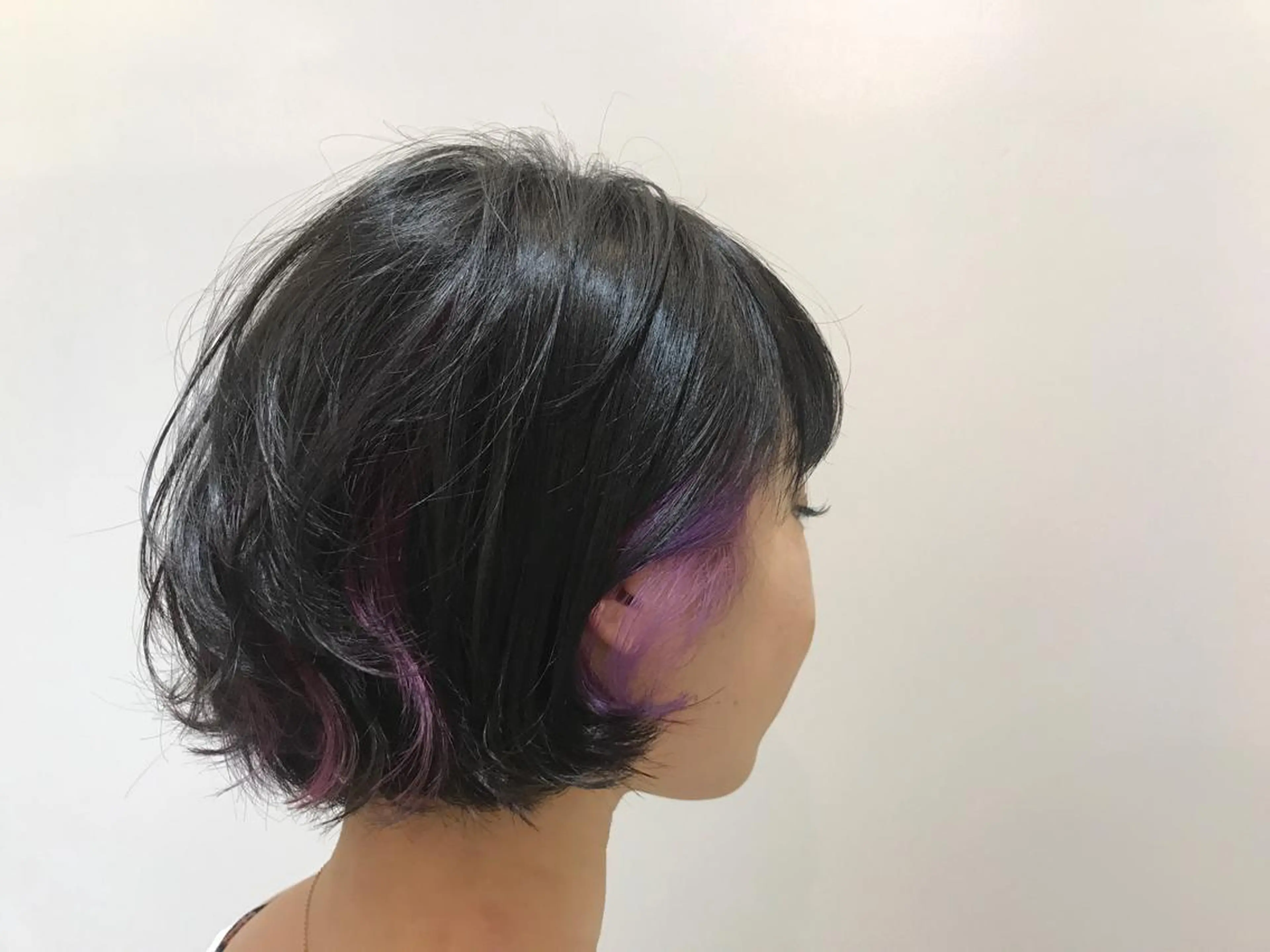 ショート カラー 土屋 紗也果のヘアスタイル