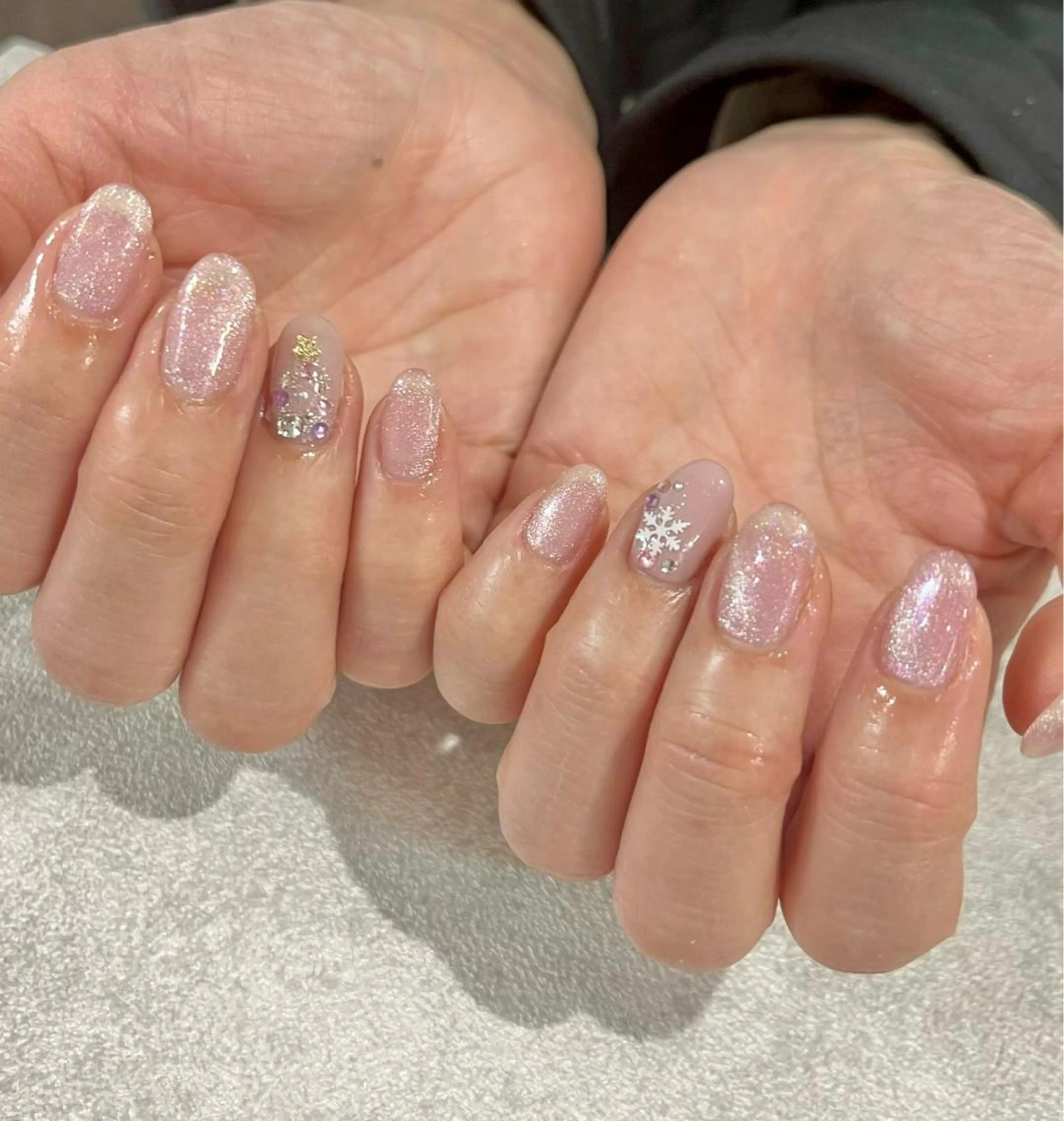 ネイル マグネットネイル 冬ネイル クリスマス ハンドネイル Nail Salon　Ｋのネイルデザイン