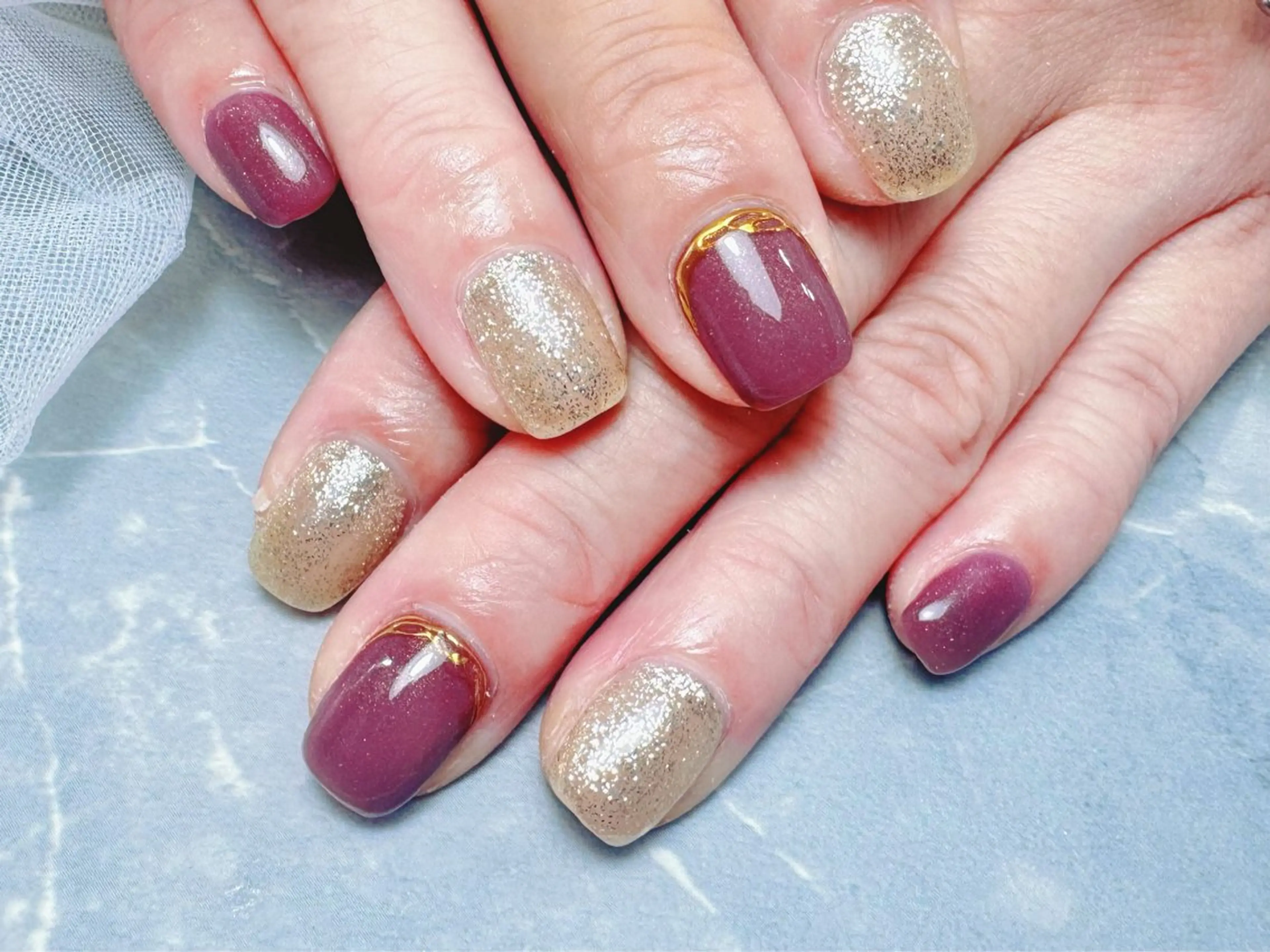 ネイル ハンドネイル マジック ミラーのネイルデザイン