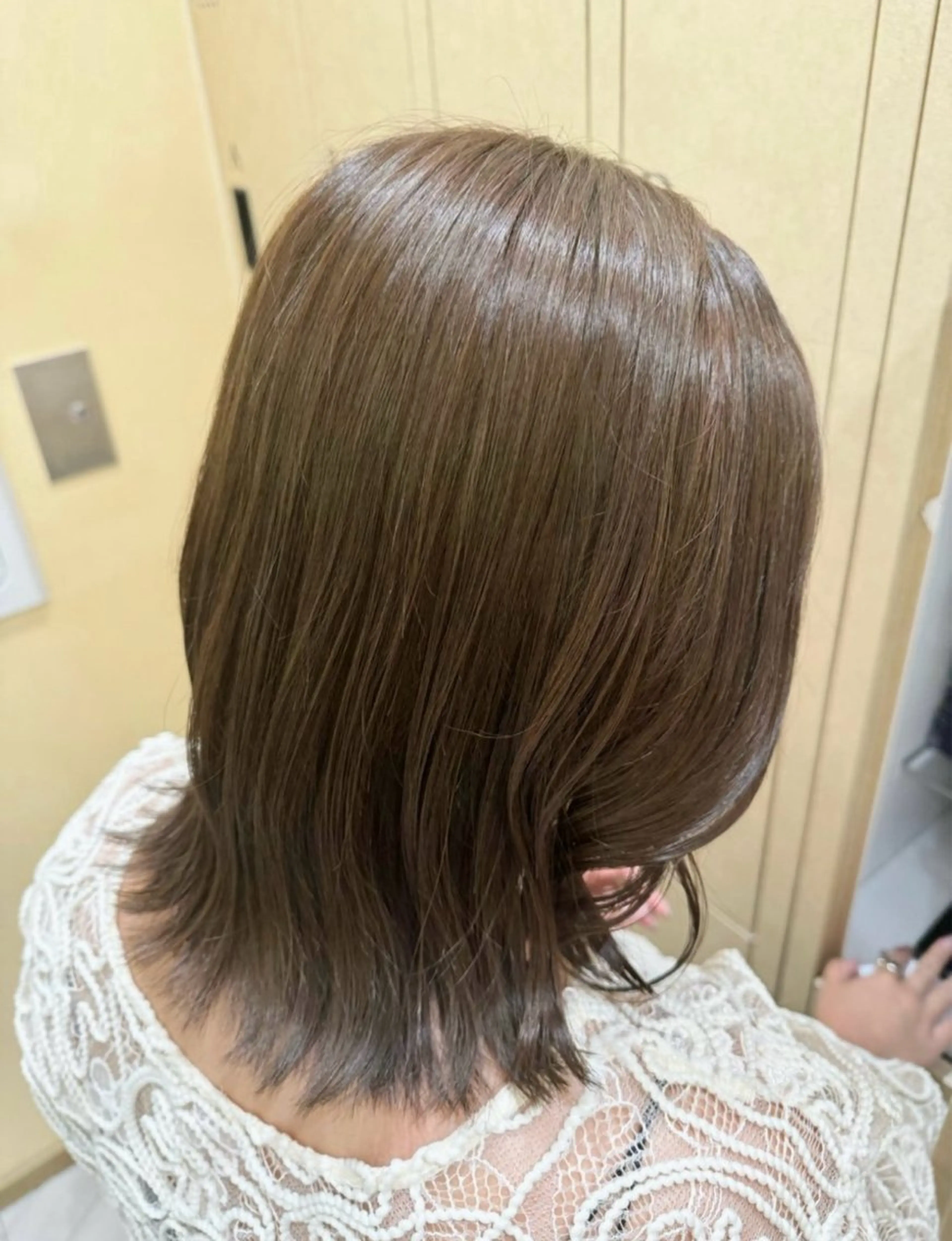 ミディアム カラー カット ヘアカラー トリートメント 学生人気no.1 🦋ナツミのヘアスタイル