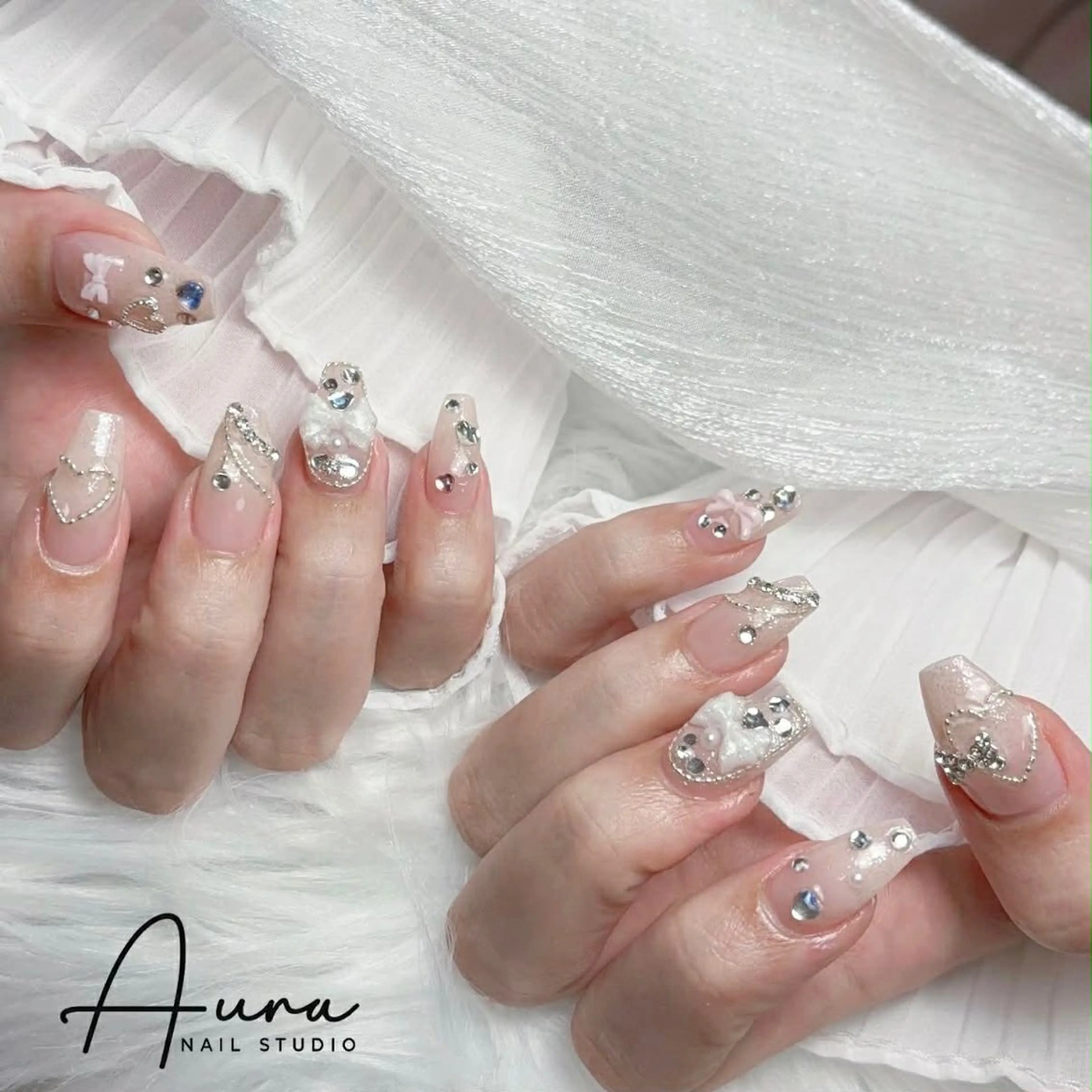 ネイル ハンドネイル Aura Nail Studioのネイルデザイン
