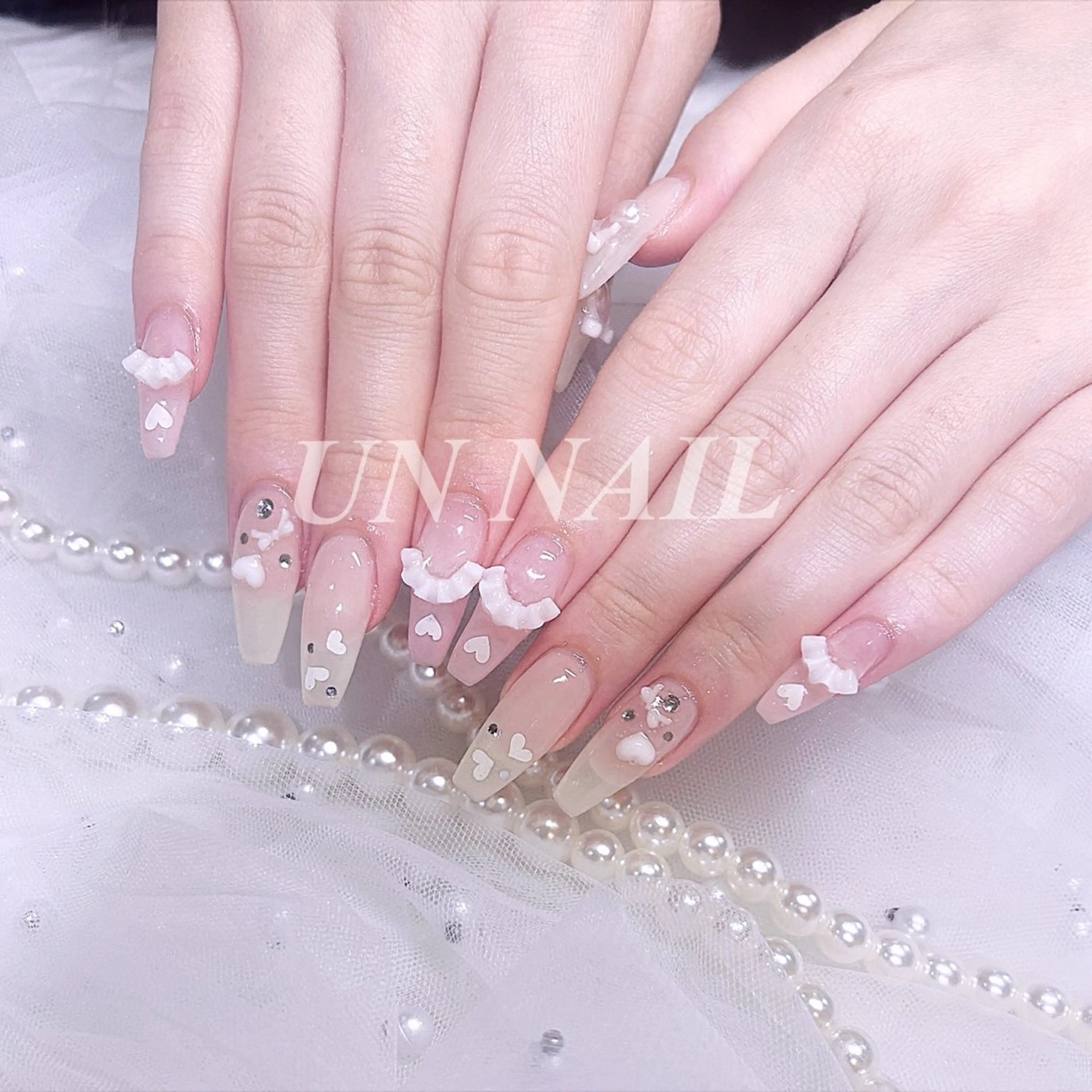 ネイル ハンドネイル UNNAIL所属・UN NAILのネイルデザイン