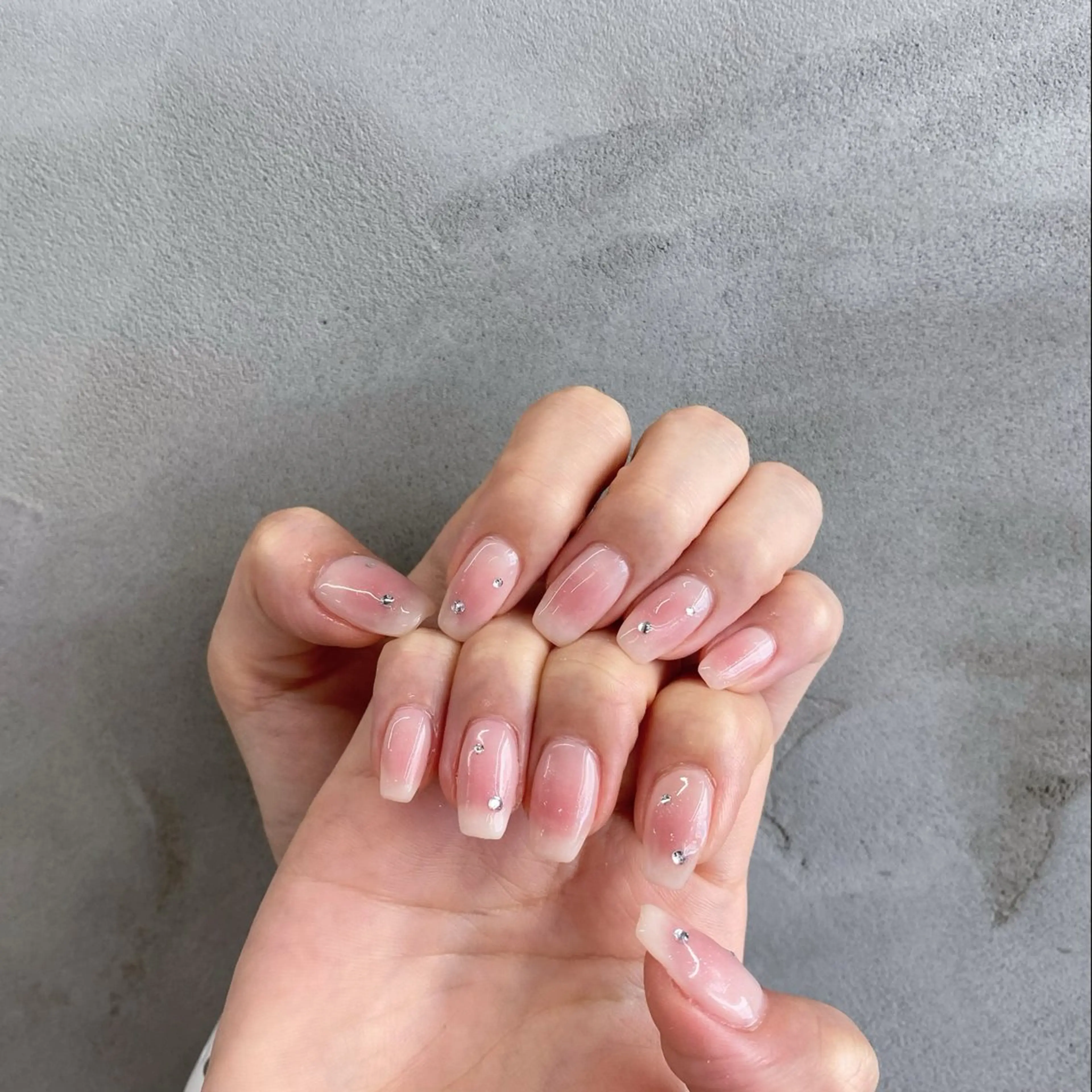 ネイル 【LILY】 ainaのネイルデザイン