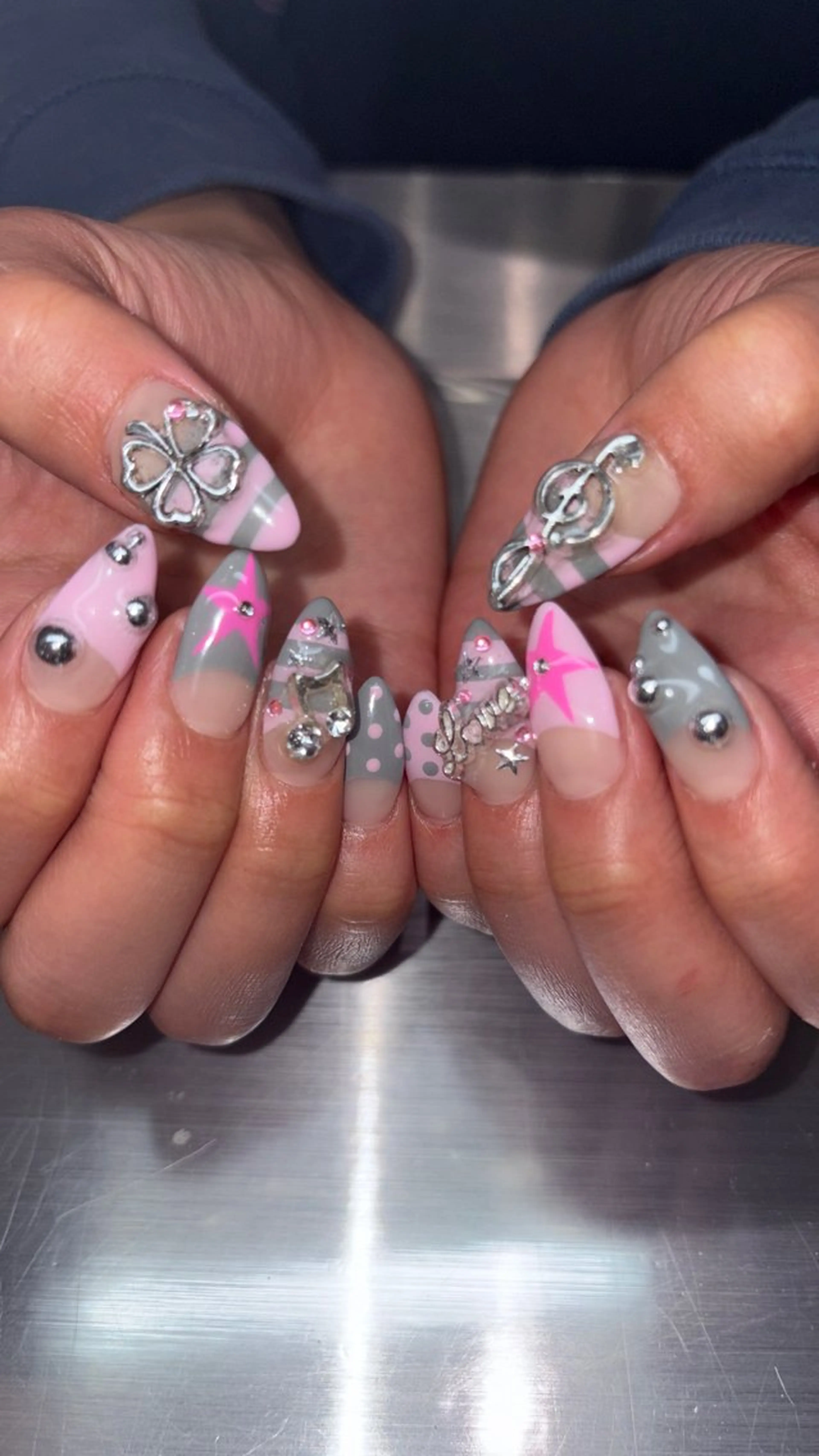 ネイル 🎶個性派ネイル💅 /Komachi❤️のネイルデザイン