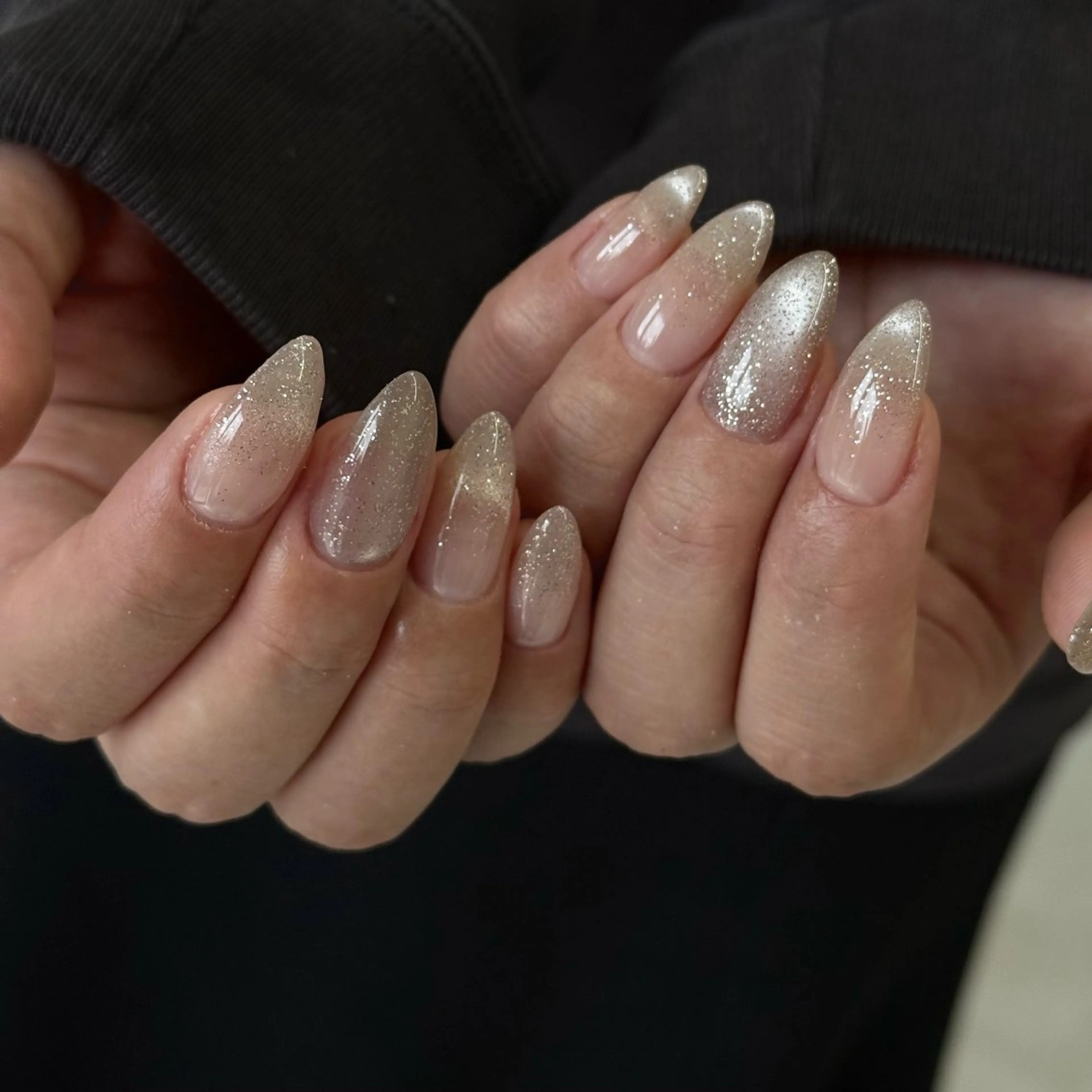 セミロング 前川 侑香のネイルデザイン