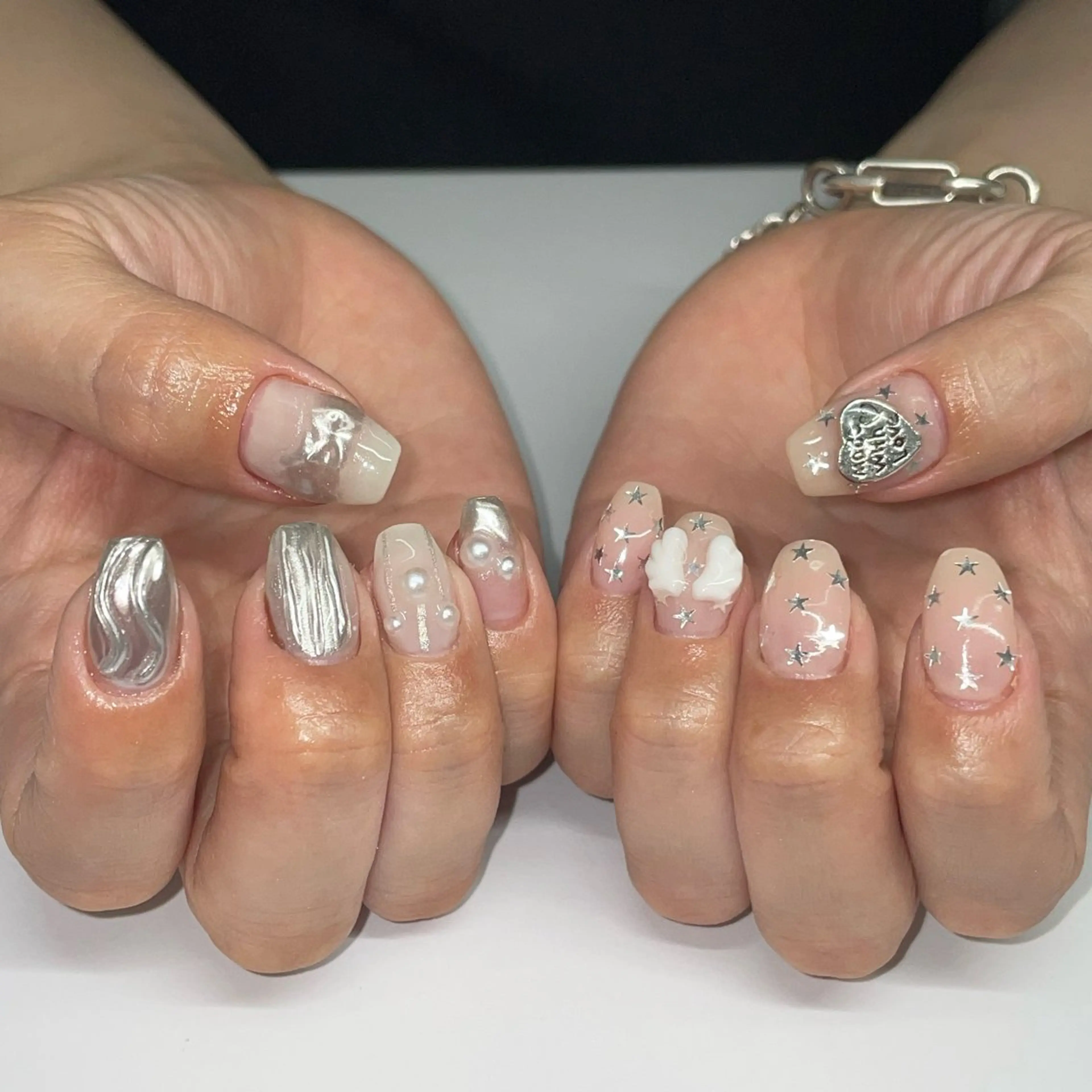 ネイル ハンドネイル うの 韓国ﾈｲﾙ໒꒱⋆⭒˚のネイルデザイン