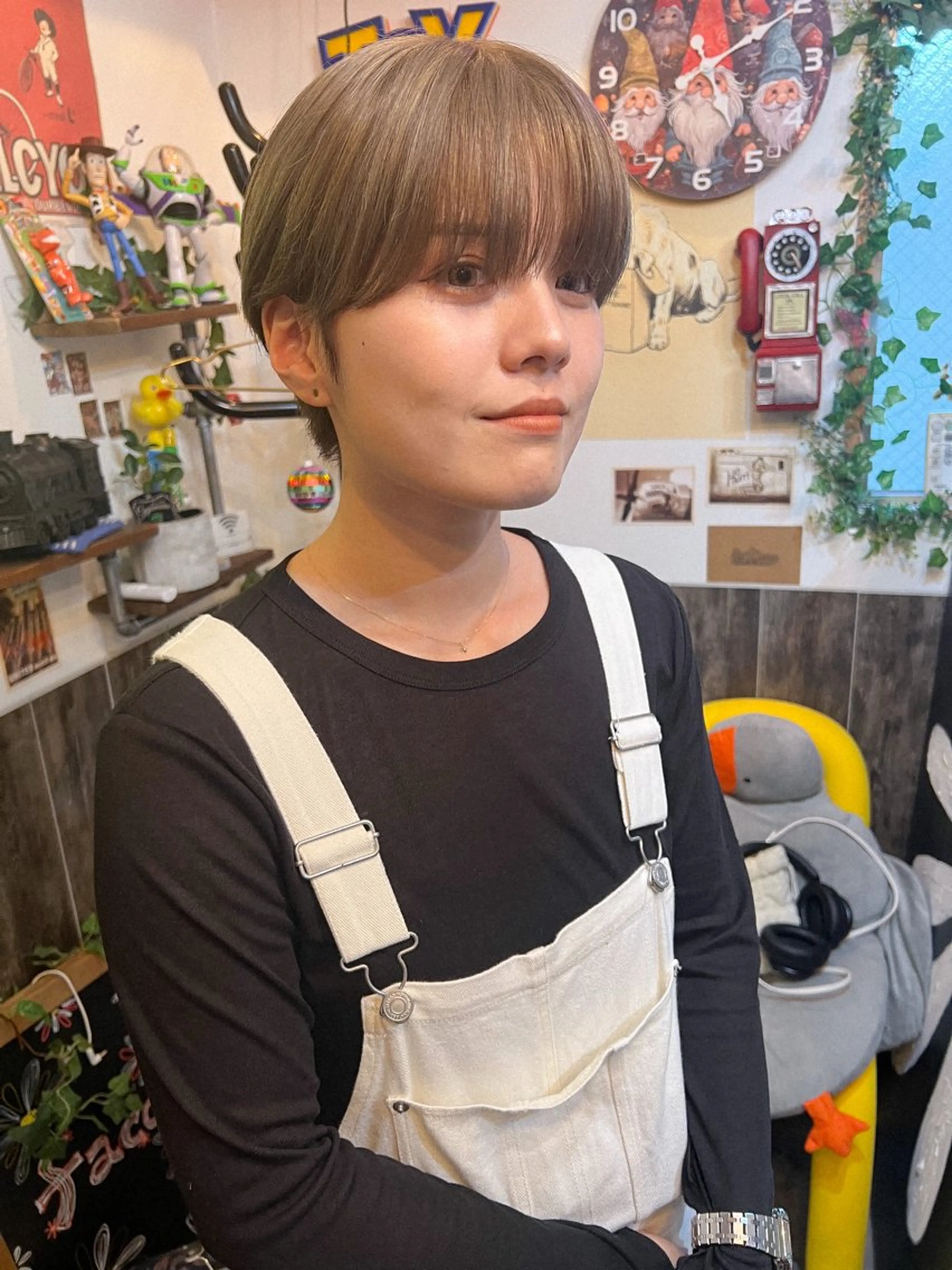 ショート カラー 透明感カラー ヘアカラー カラーパティシエ facce🌼ikoのヘアスタイル