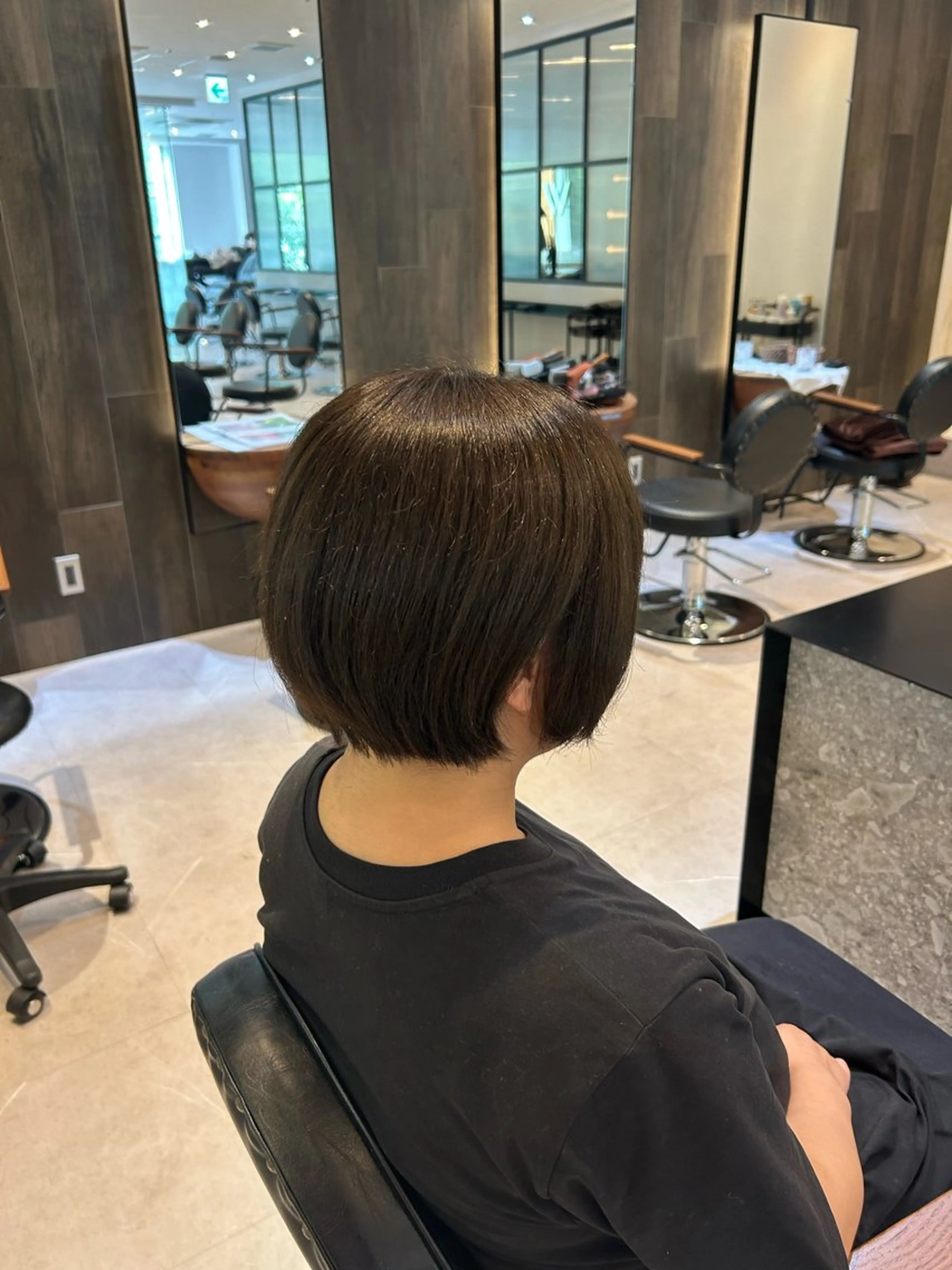 ショート カラー 縮毛矯正/カット/ 韓国ヘア/蛯原🍤のヘアスタイル