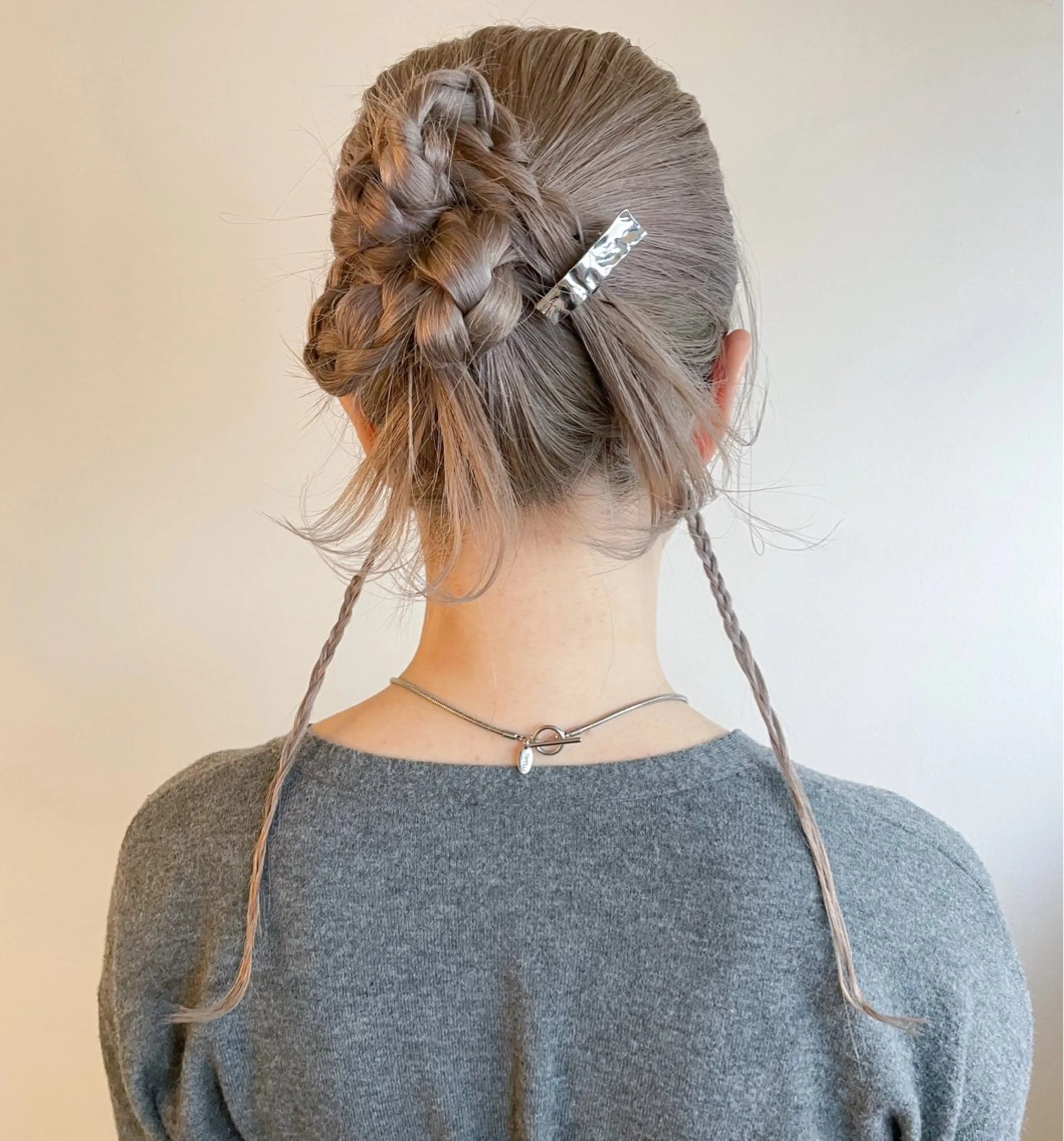 ヘアアレンジ ヘアセット ハイトーン/レイヤー /ケアブリーチ石川治のヘアスタイル