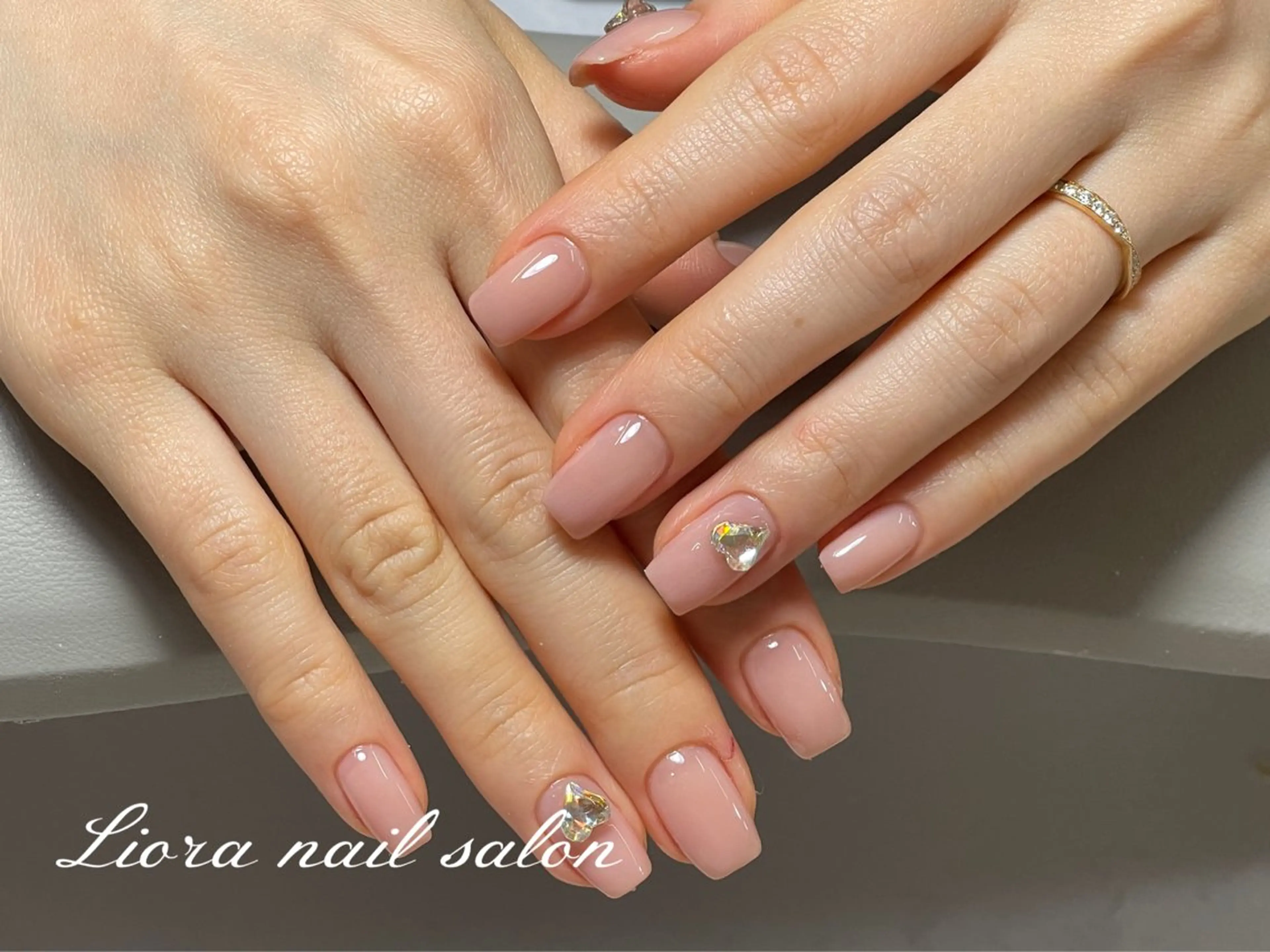 ネイル チークネイル フットネイル フレンチネイル ジェルネイル ガーリー ハンドネイル Liora nail スカルプ専門店のネイルデザイン