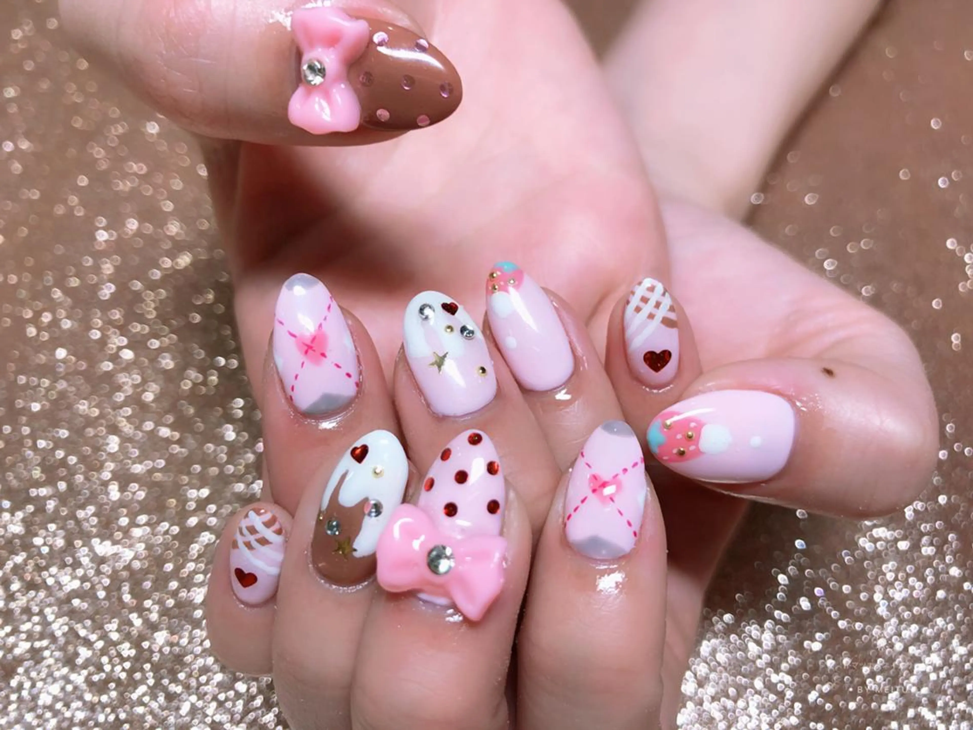 ネイル AB マツエクネイルサロンのネイルデザイン