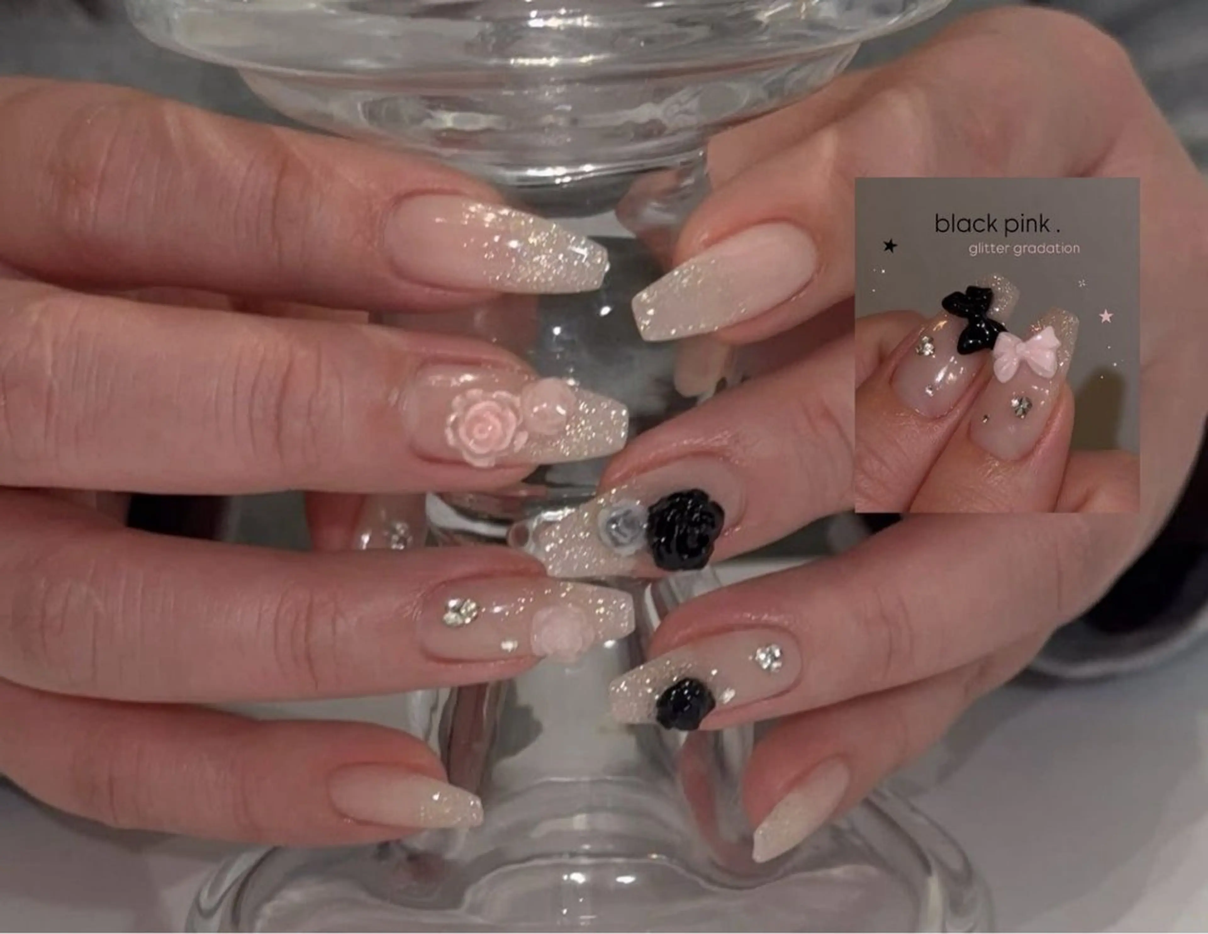 ネイル フレンチネイル キラキラネイル 韓国ネイル シンプルネイル ワンホンネイル ハンドネイル MEI Nailのネイルデザイン