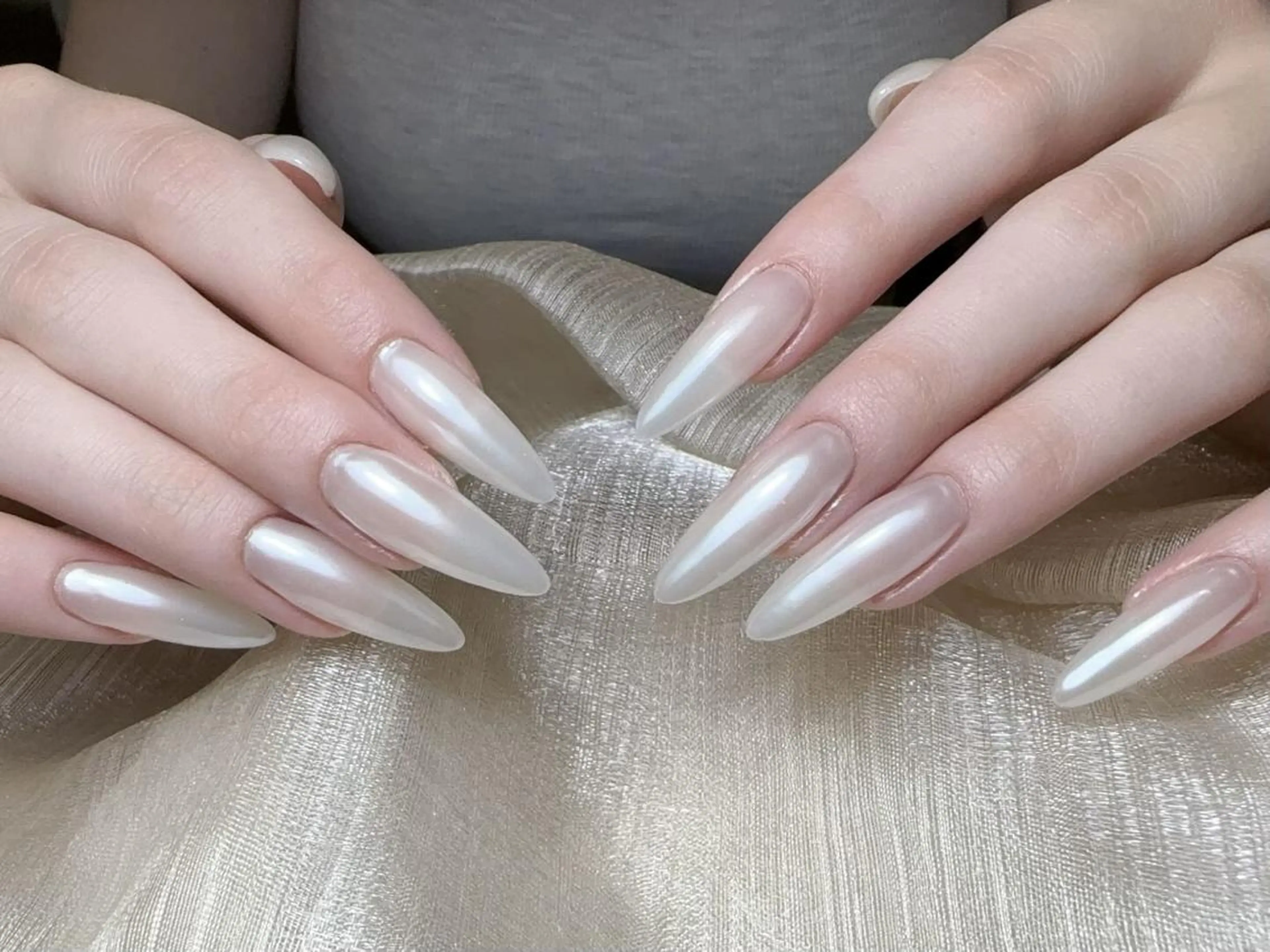 ネイル オーロラネイル キラキラネイル ロングネイル オフィスネイル ワンカラーネイル ハンドネイル 🎀Sense Nail渋谷店🎀のネイルデザイン