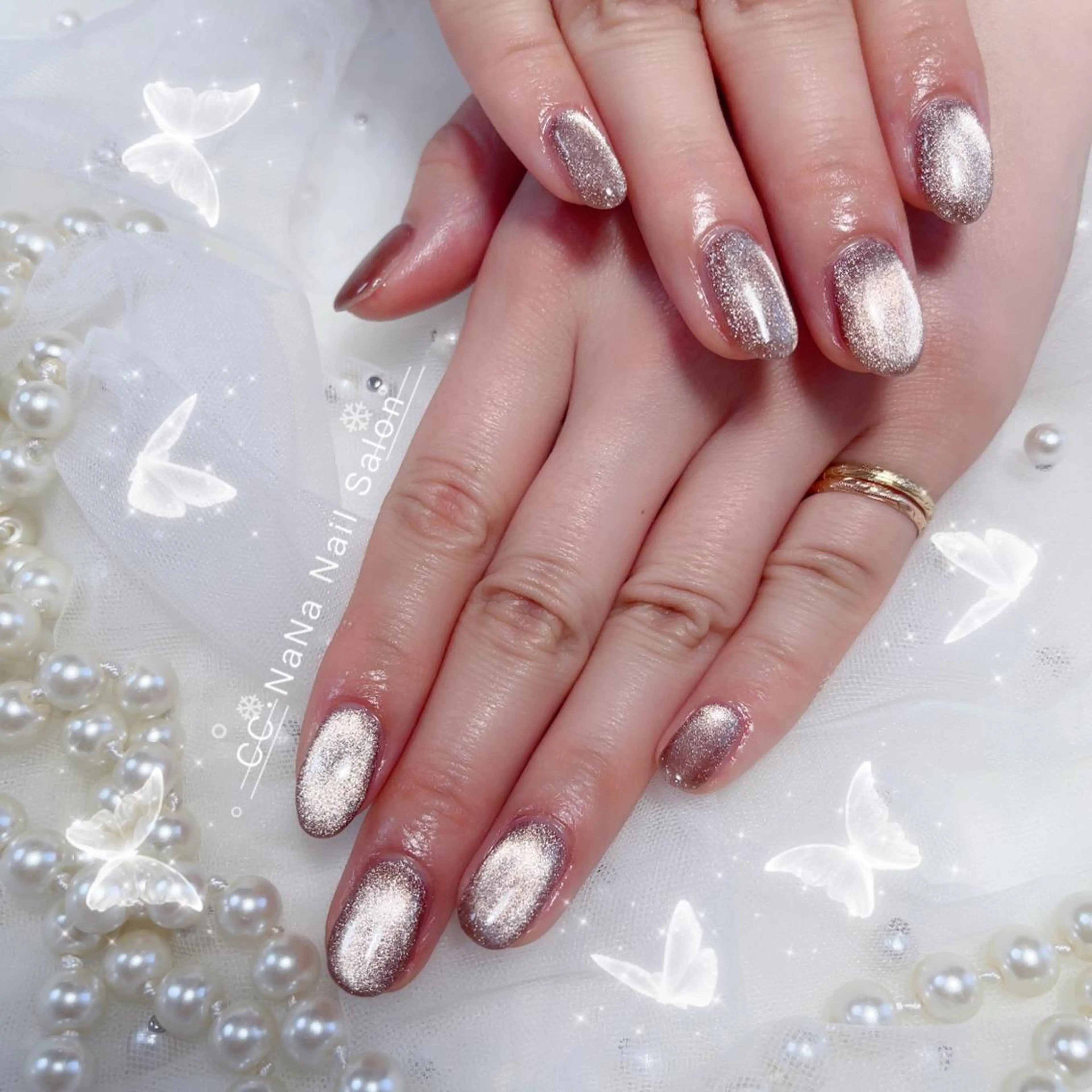 ネイル フラッシュネイル フラッシュマグ マグネットネイル ハンドネイル 💎CC・NaNa 韓国風ネイル🌙Cのネイルデザイン