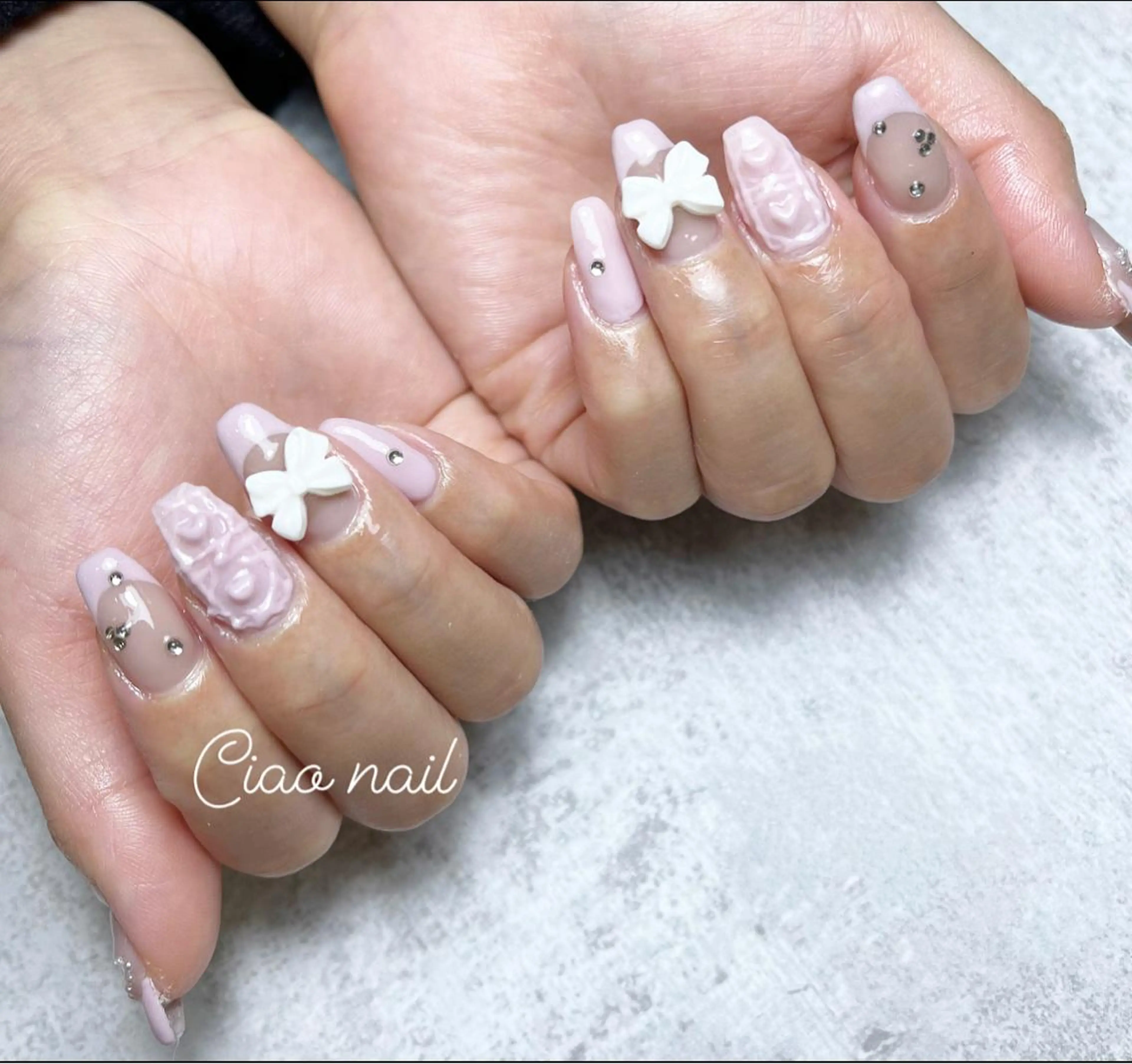 ネイル リボン #Amin nail salonのネイルデザイン