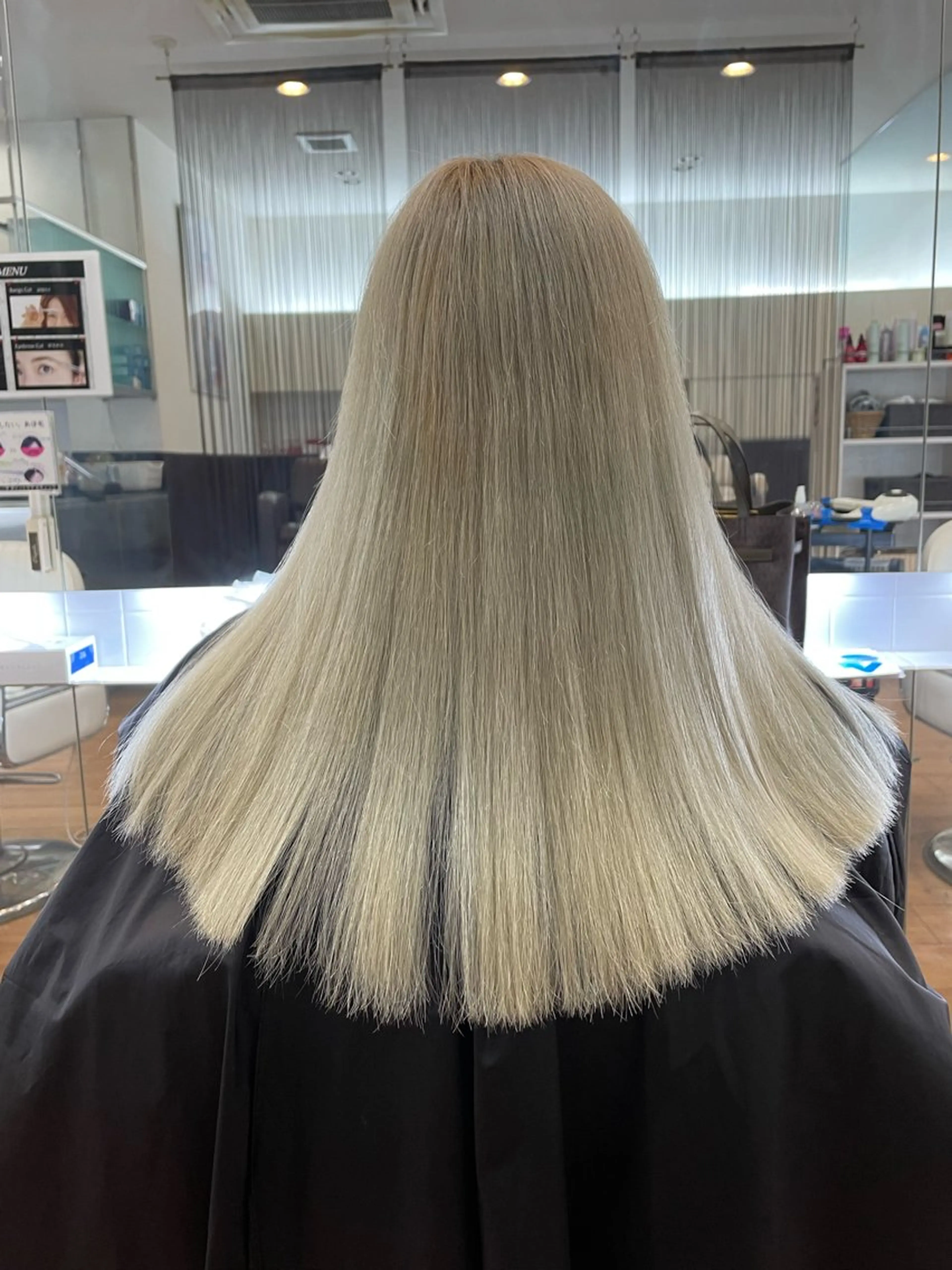 ロング カラー ダブルカラー ハイトーンカラー アットアルティナ アシスタントアカデミー所属・モデル様募集🩶 代々木✧︎*。なみのヘアスタイル