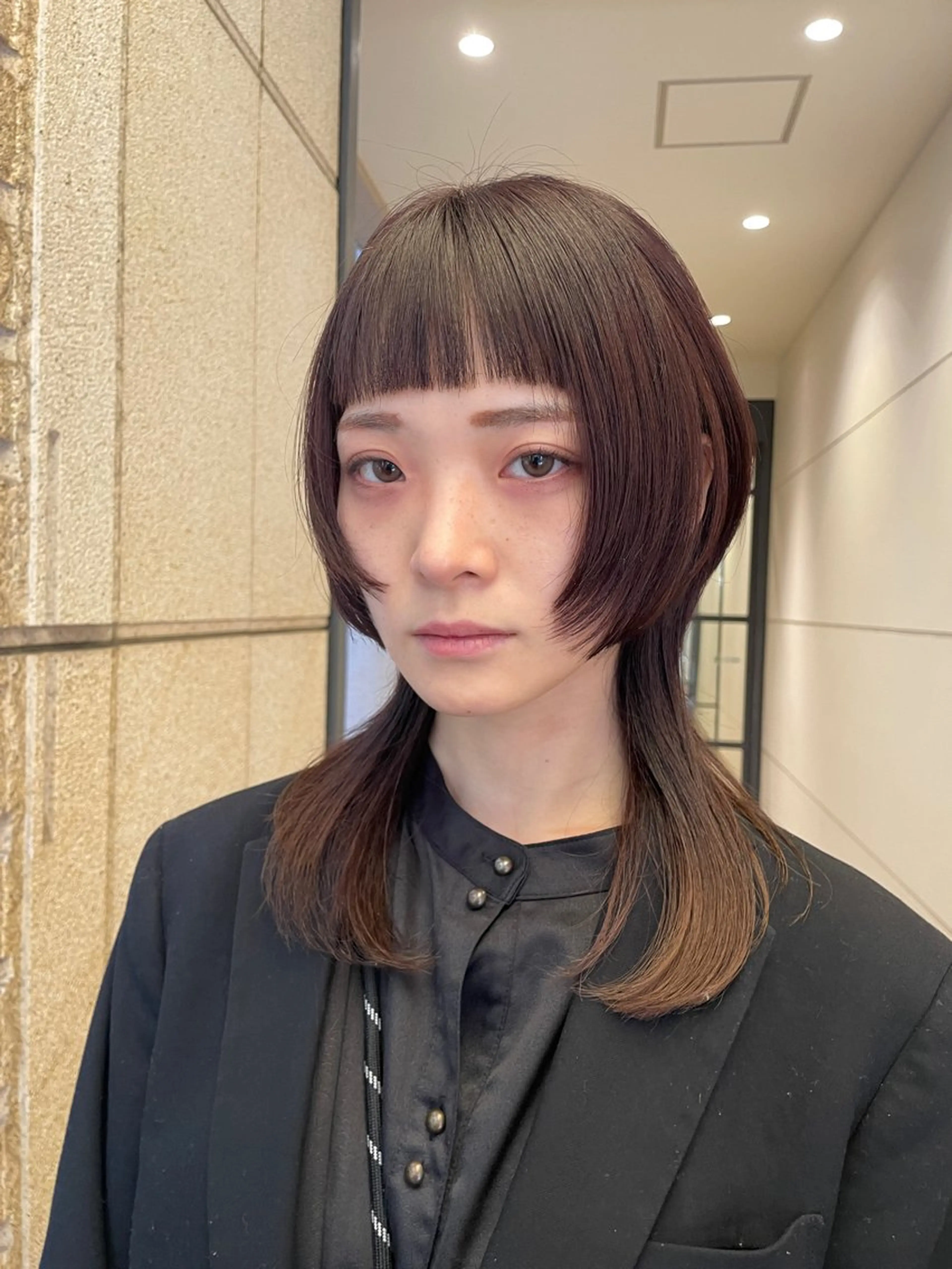 セミロング カット フジヤ サイタのヘアスタイル