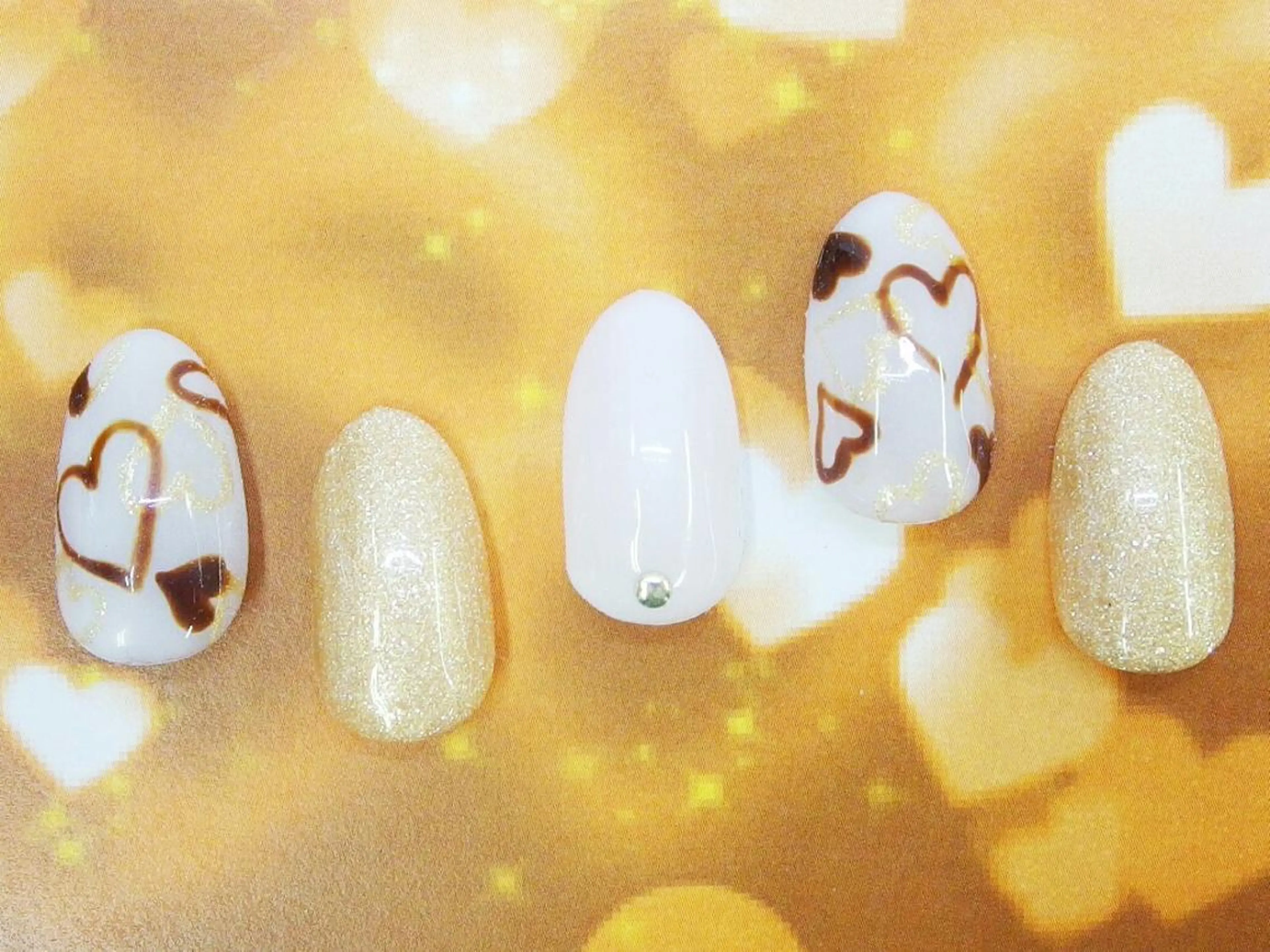 ネイル バレンタイン ティーエヌ 金山駅東口店のネイルデザイン