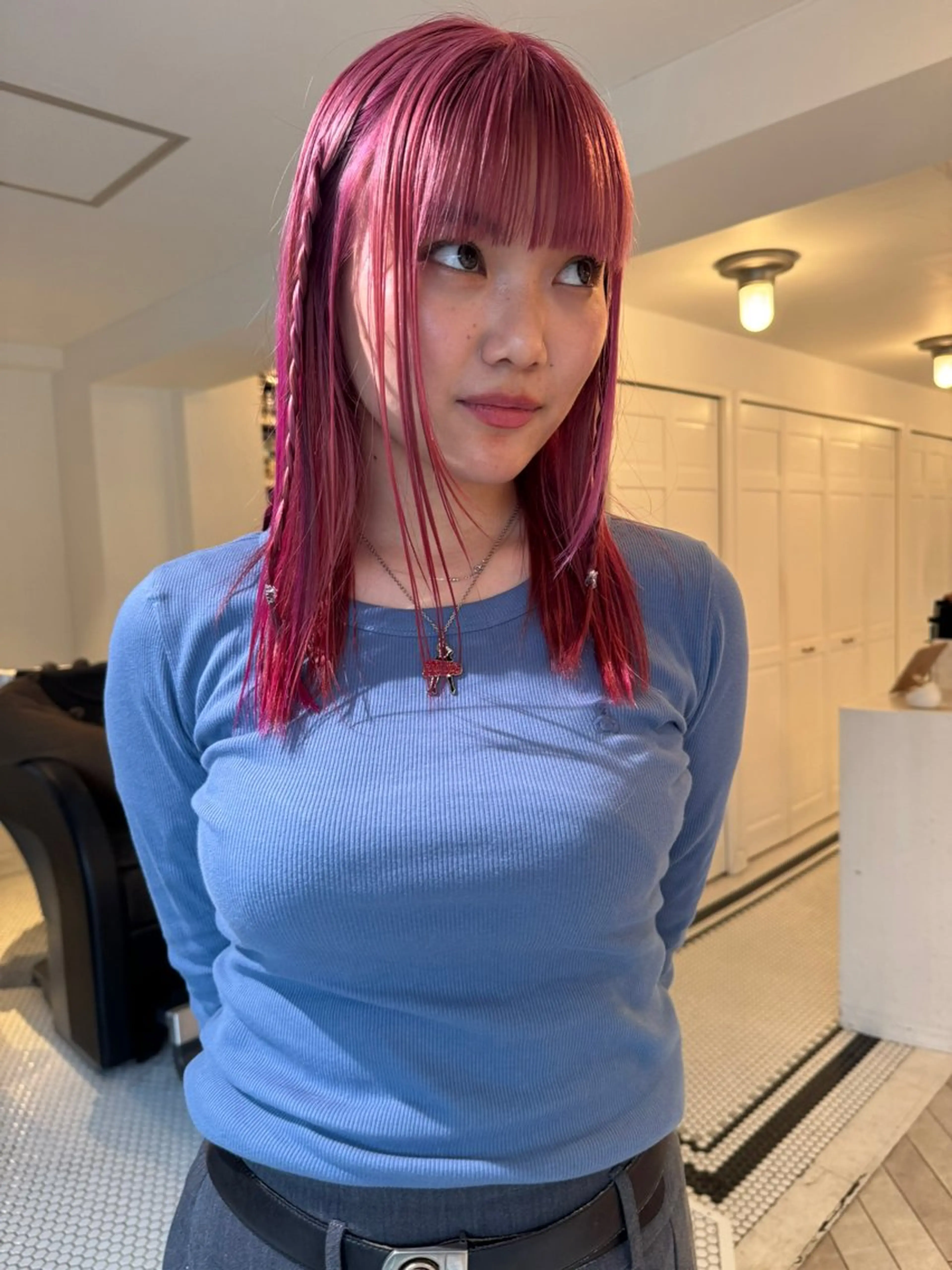 カラー ヘアカラー ブリーチカラー🎀 韓国風/寺門美優のヘアスタイル