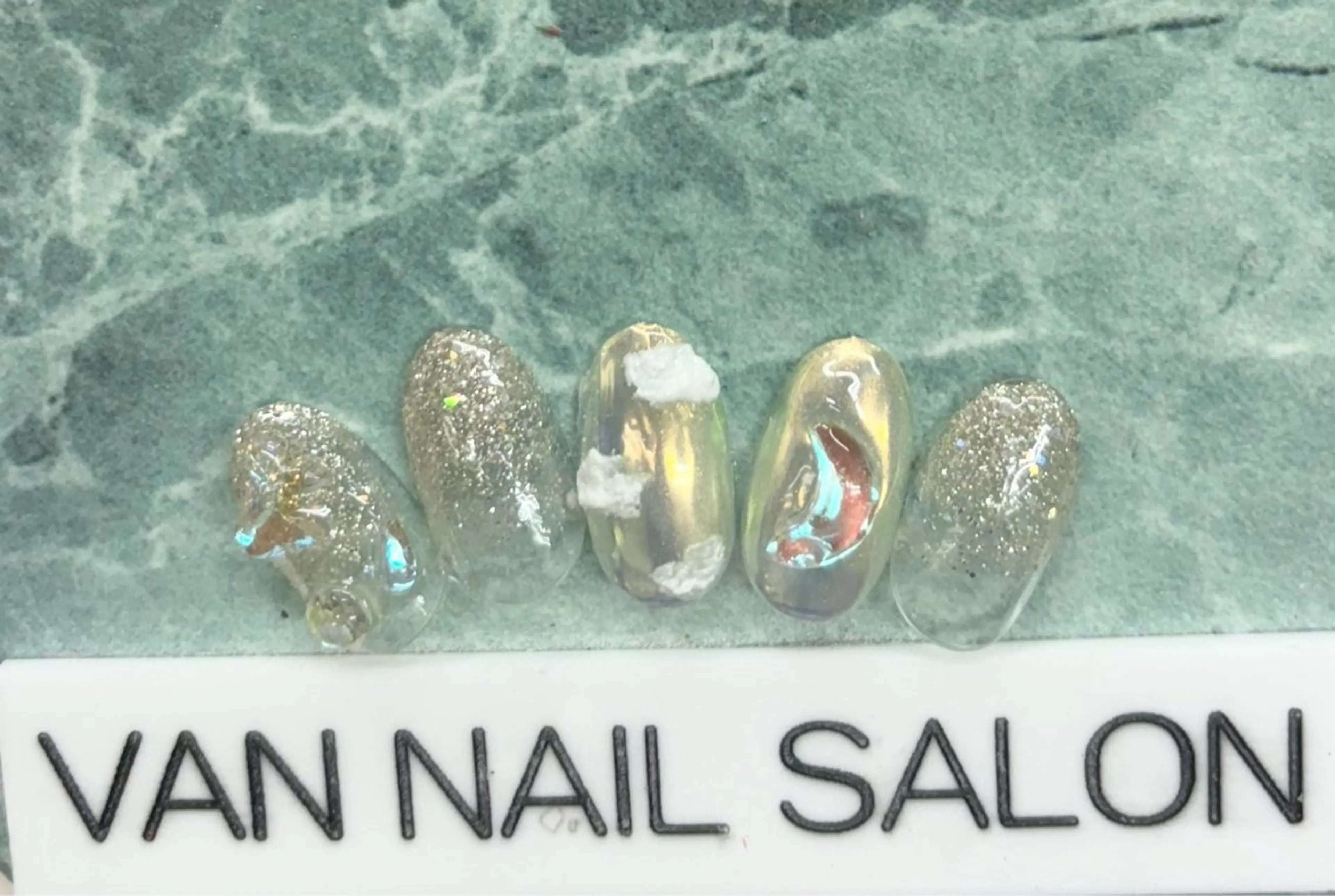 ネイル ハンドネイル Van Nail Salonのネイルデザイン