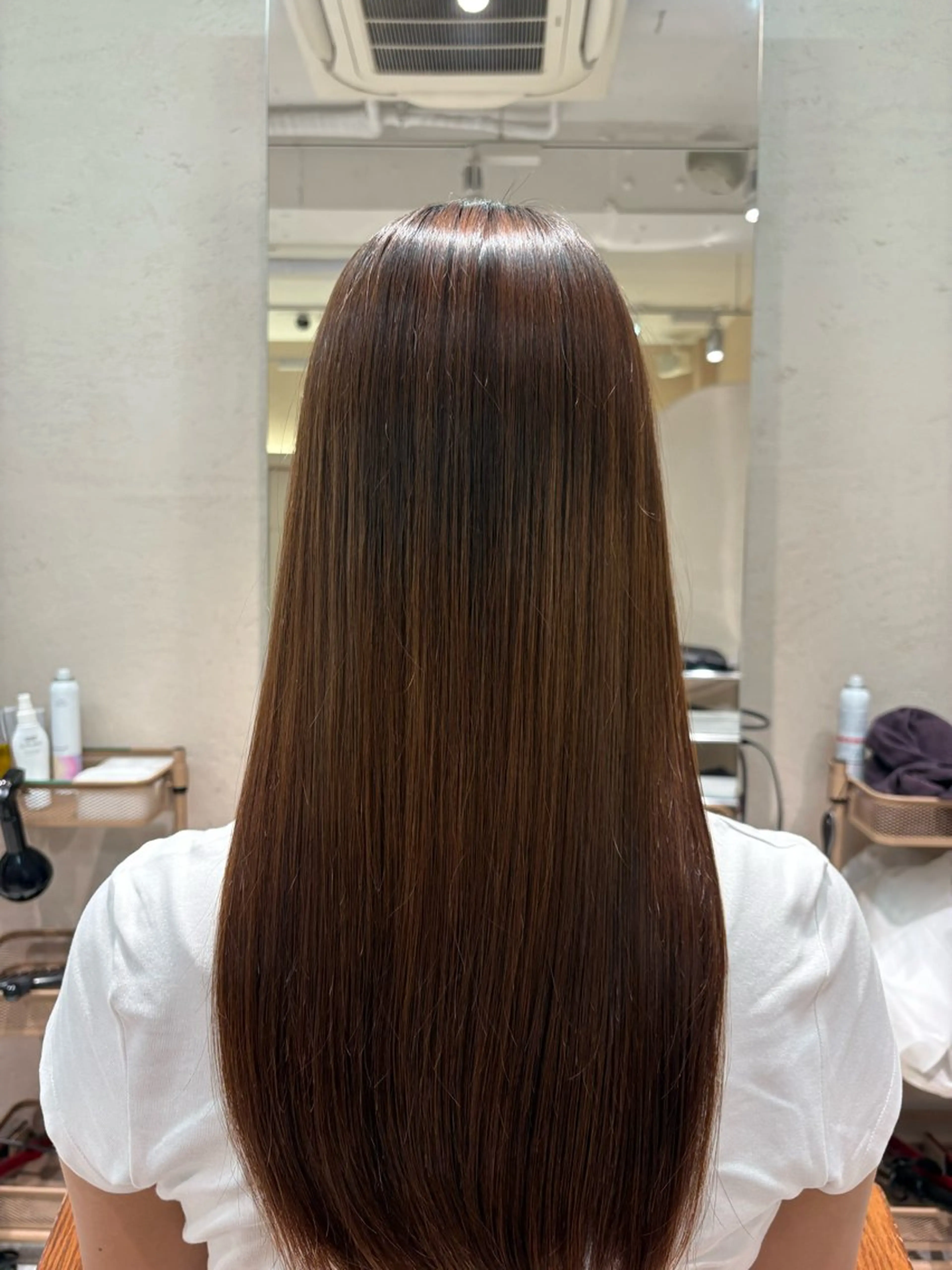 ミディアム 縮毛矯正 トリートメント セイショウ__表参道 カラーブリーチ✨のヘアスタイル