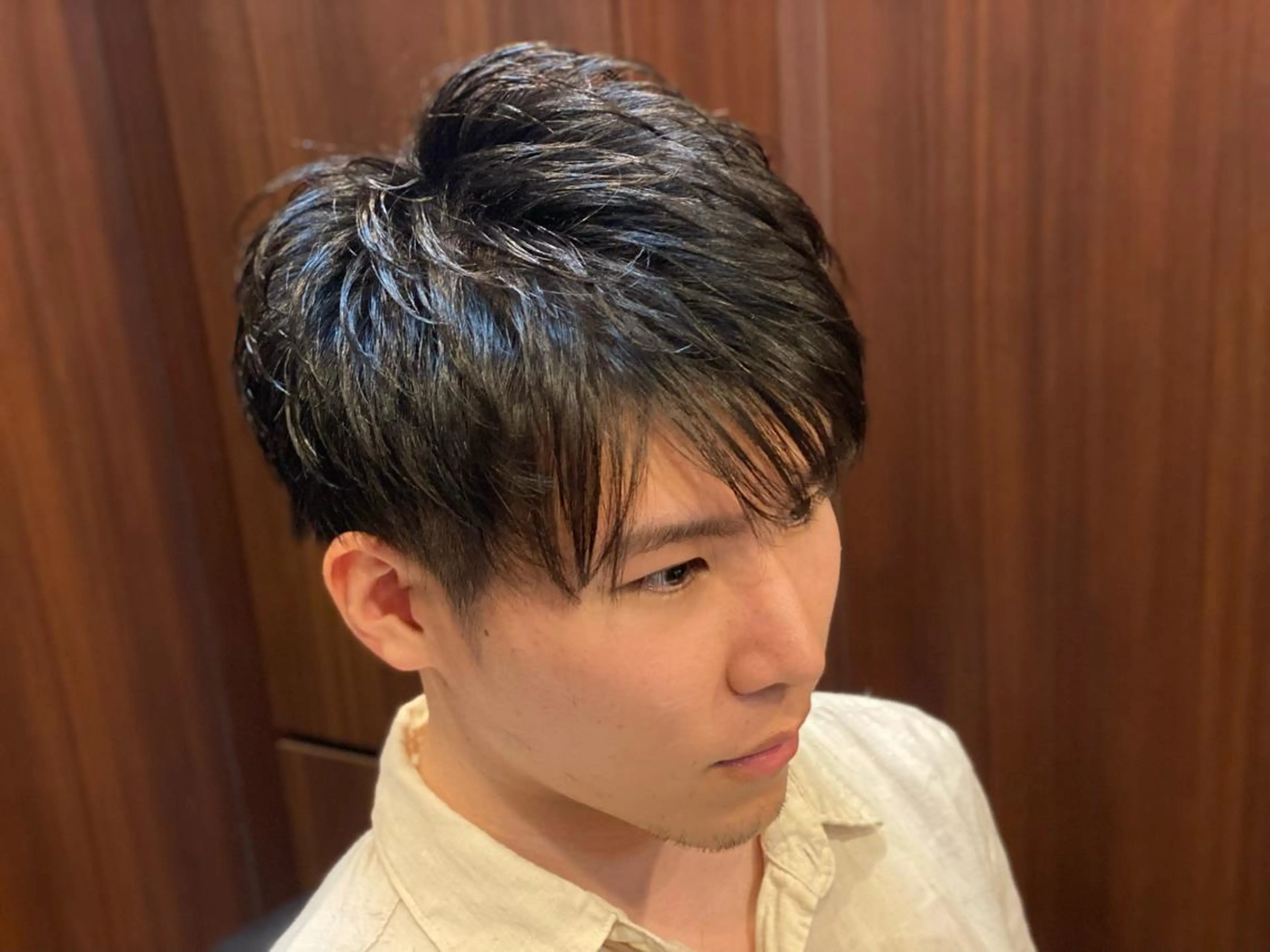 ショート パーマ メンズ 浅見 天翔のヘアスタイル