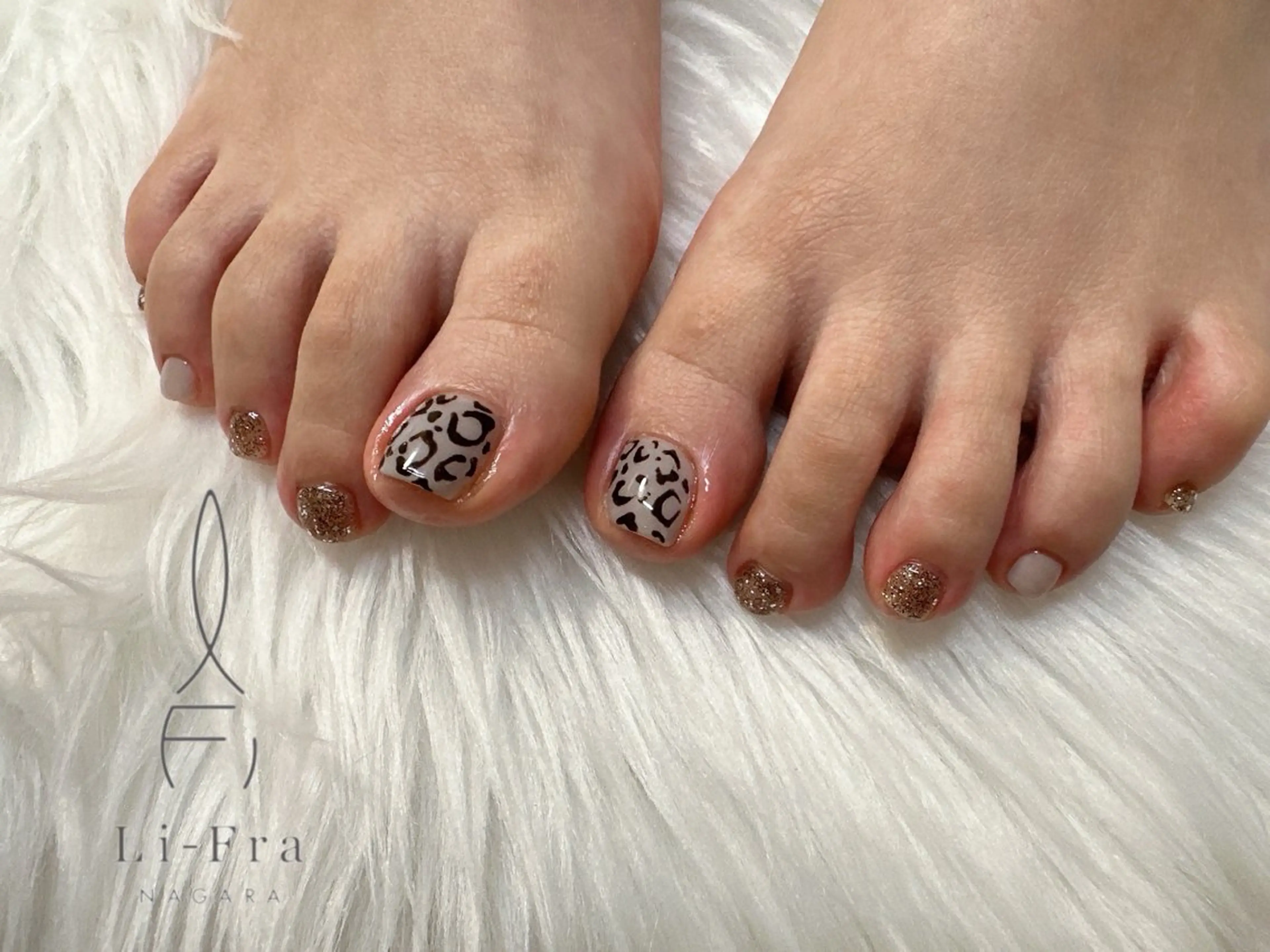 ネイル フットネイル li-fra RINAのネイルデザイン
