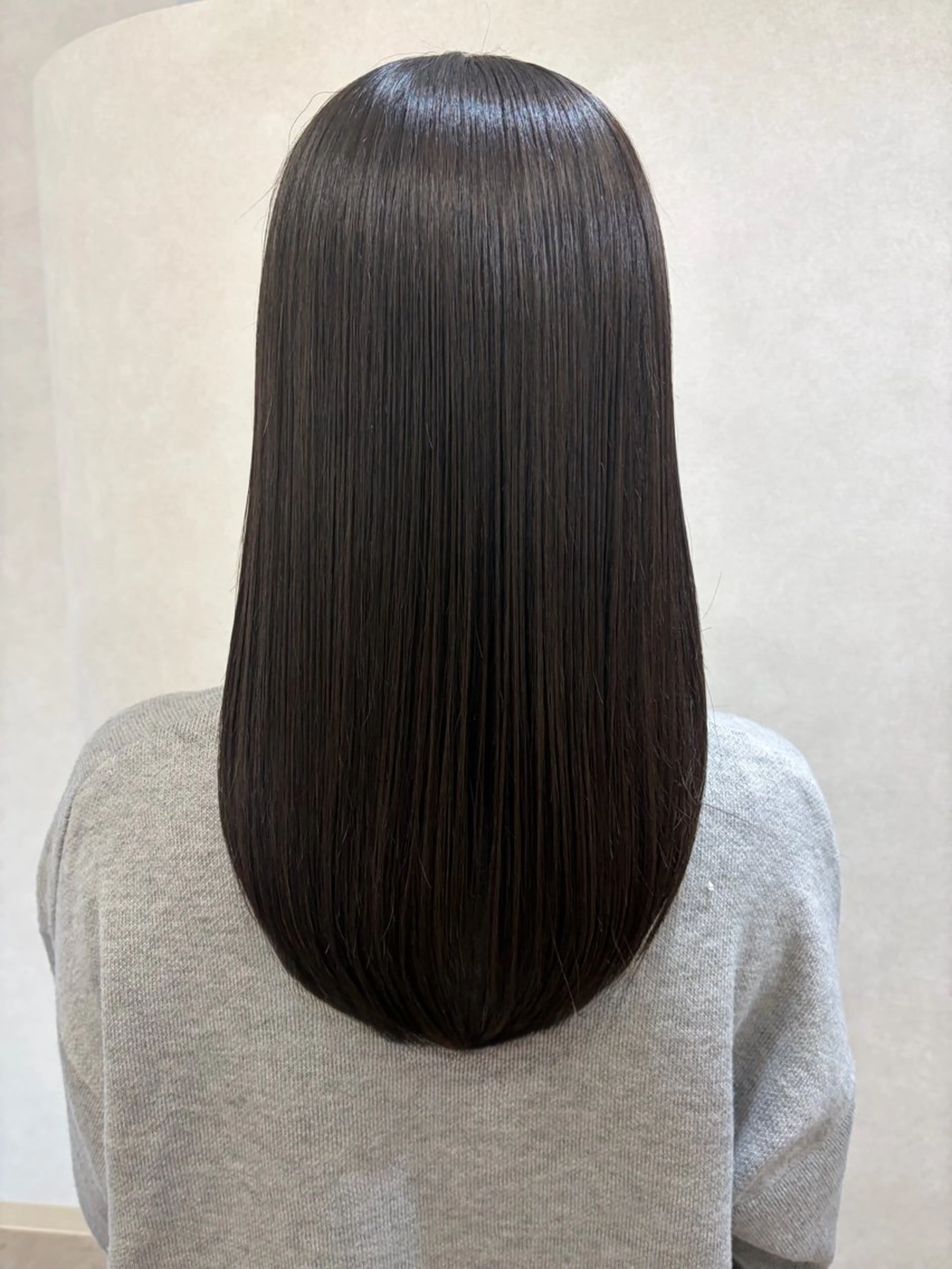 ミディアム カット トリートメント stylist 倉本恋のヘアスタイル