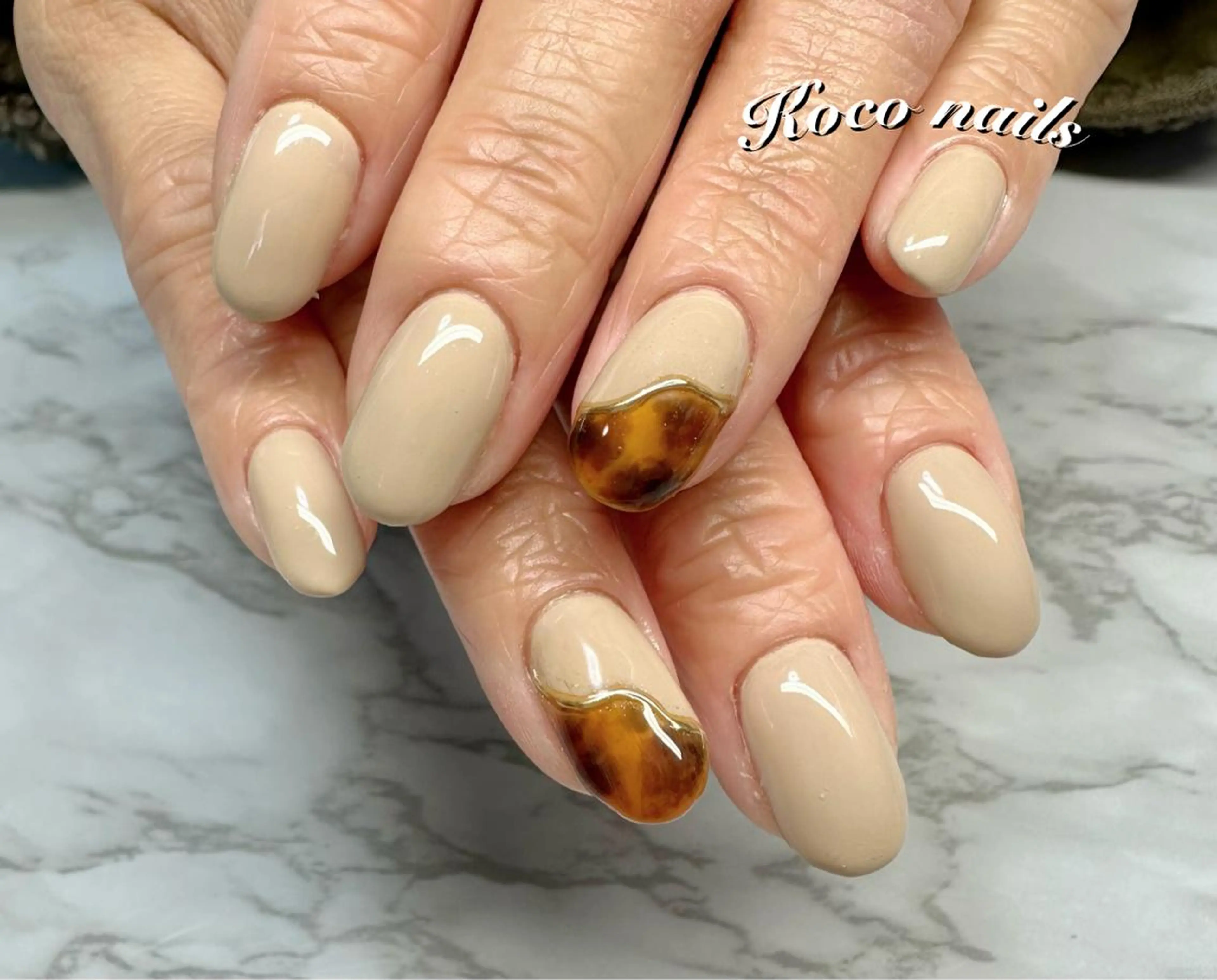 ネイル べっ甲ネイル シンプルネイル Mai’s nailのネイルデザイン