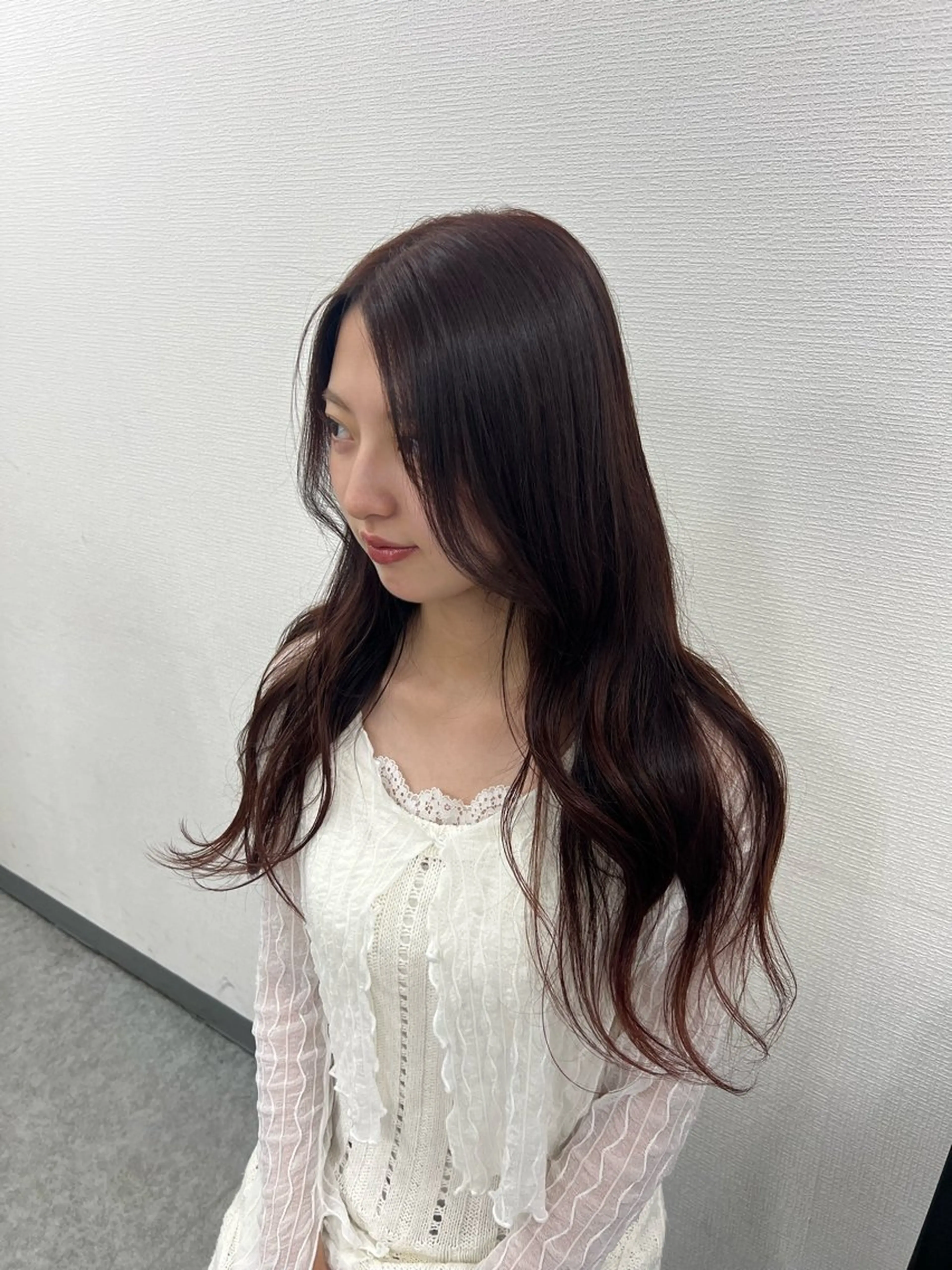 ロング カラー モテ髪ハイトーン🫧 serina🎀池袋のヘアスタイル